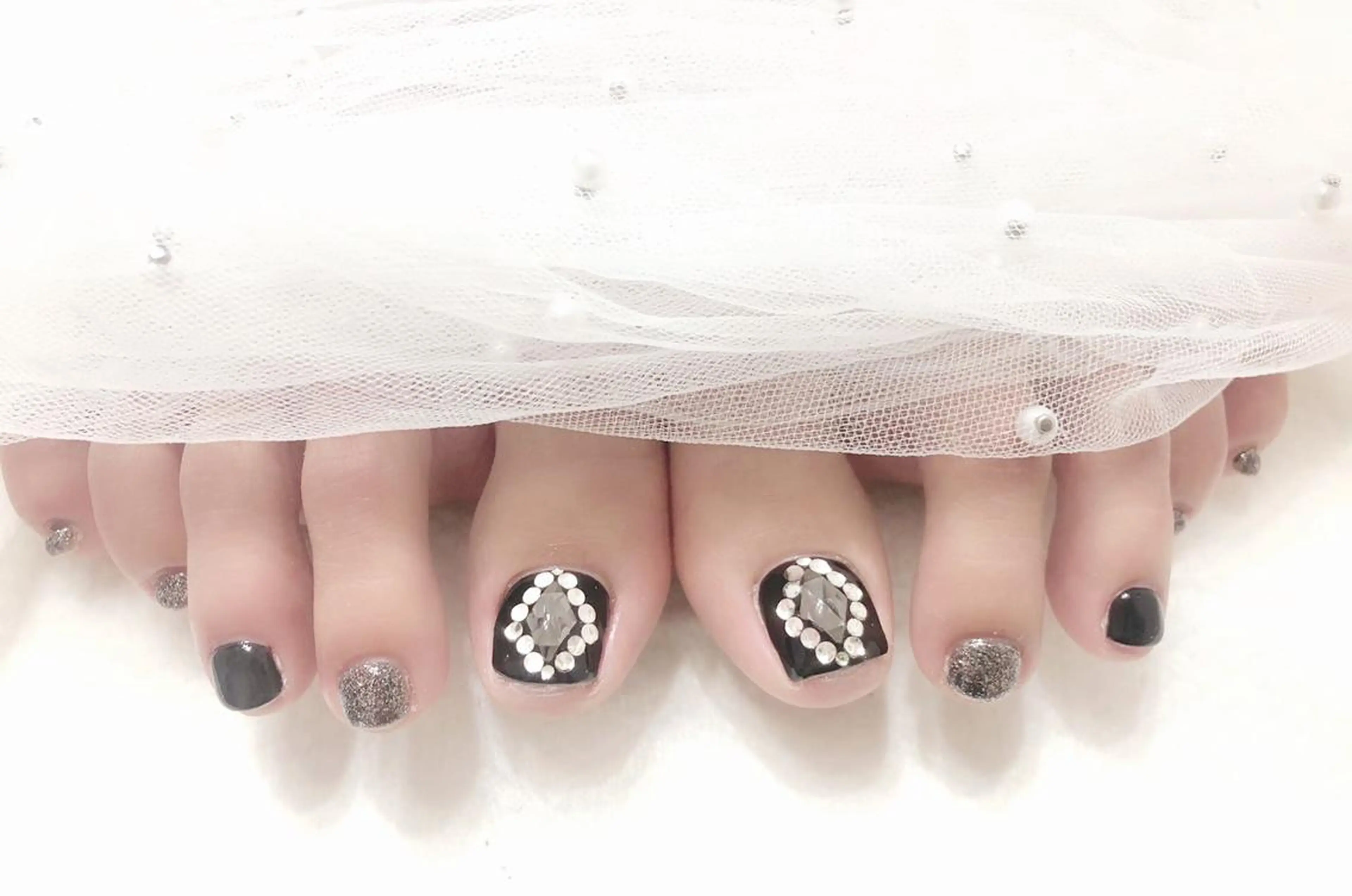 ネイル フットネイル マジックミラー所属・マジック ミラーのネイルデザイン