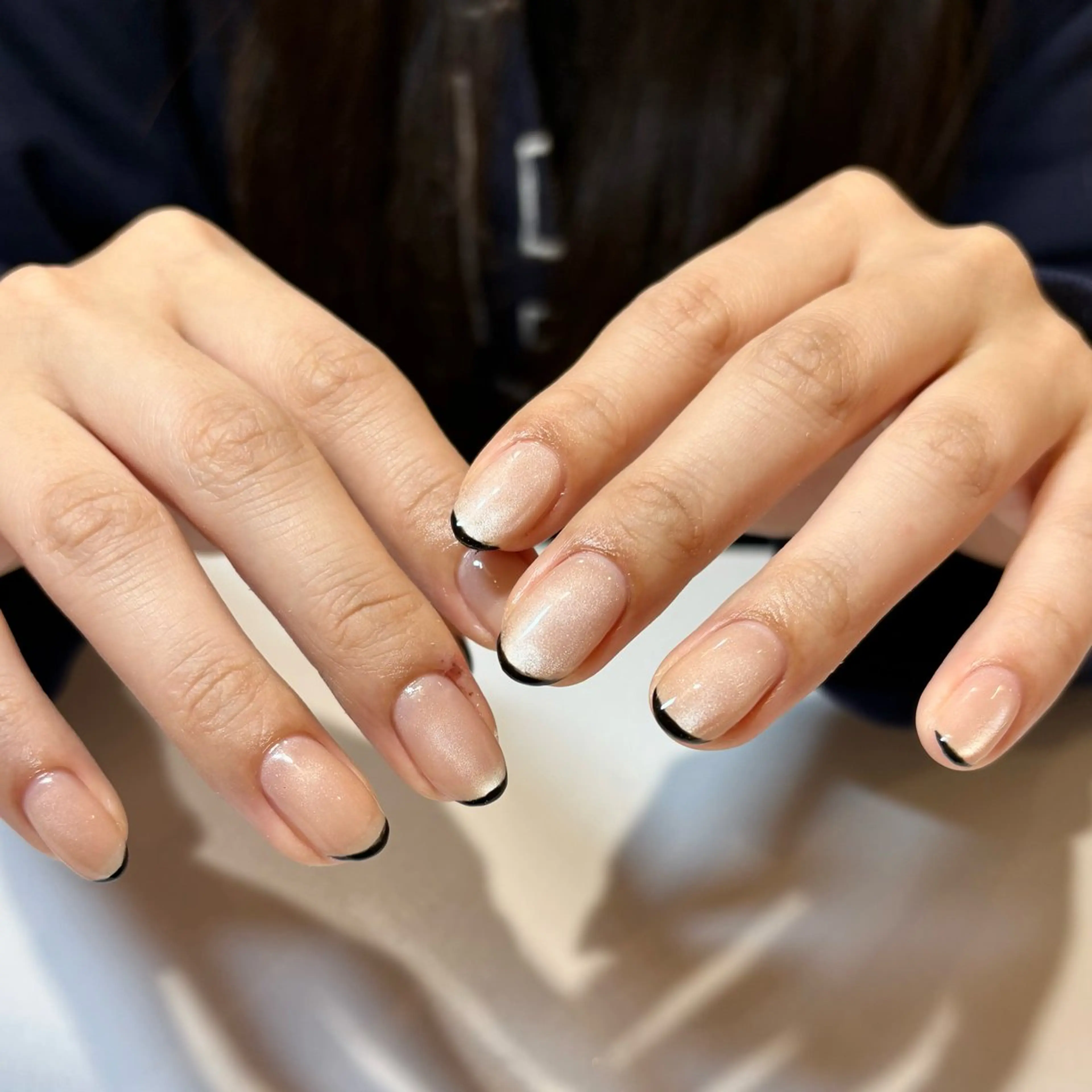 ネイル フレンチネイル ラメ(グリッター) eyelash&nail Lucia 難波店所属・田中 美羽のマツエク・マツパデザイン