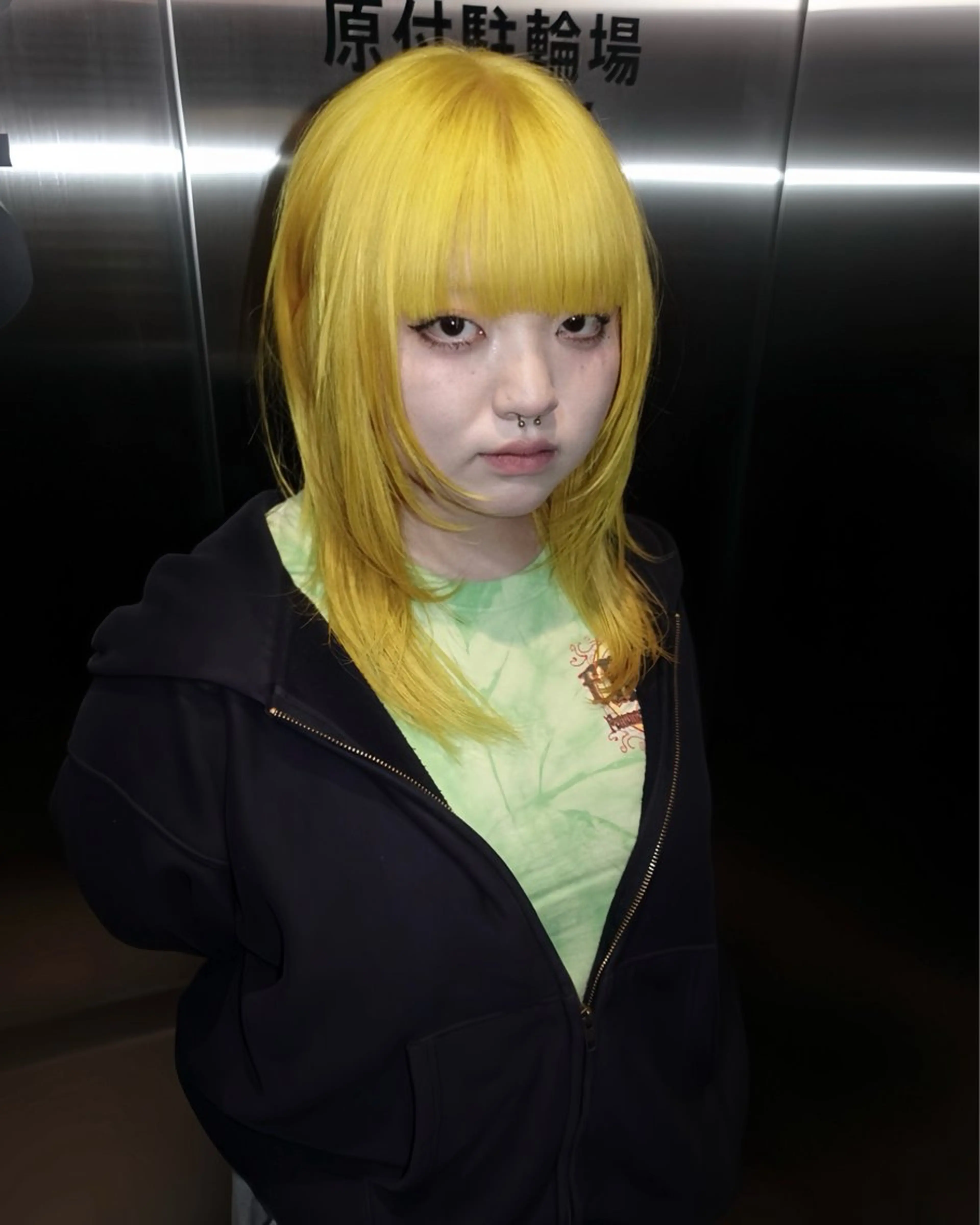 ミディアム ヘアカラー トリートメント Null 表参道所属・岩下昂世/ ハイトーン/デザインのヘアスタイル