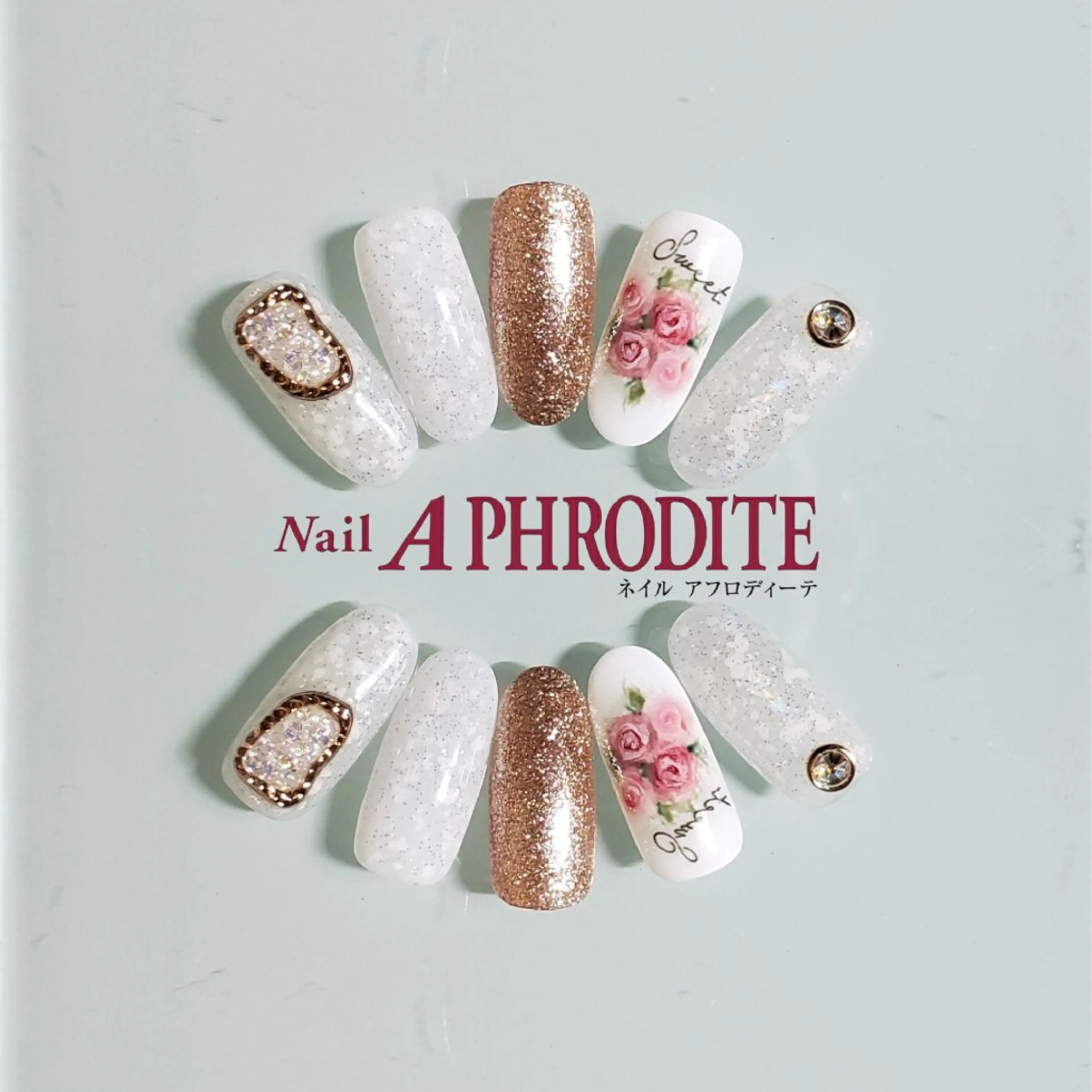 ネイル ジェルネイル ニュアンスネイル スカルプネイル ソフトジェル ネイルチップ ハンドネイル Nail Aphroditeのネイルデザイン