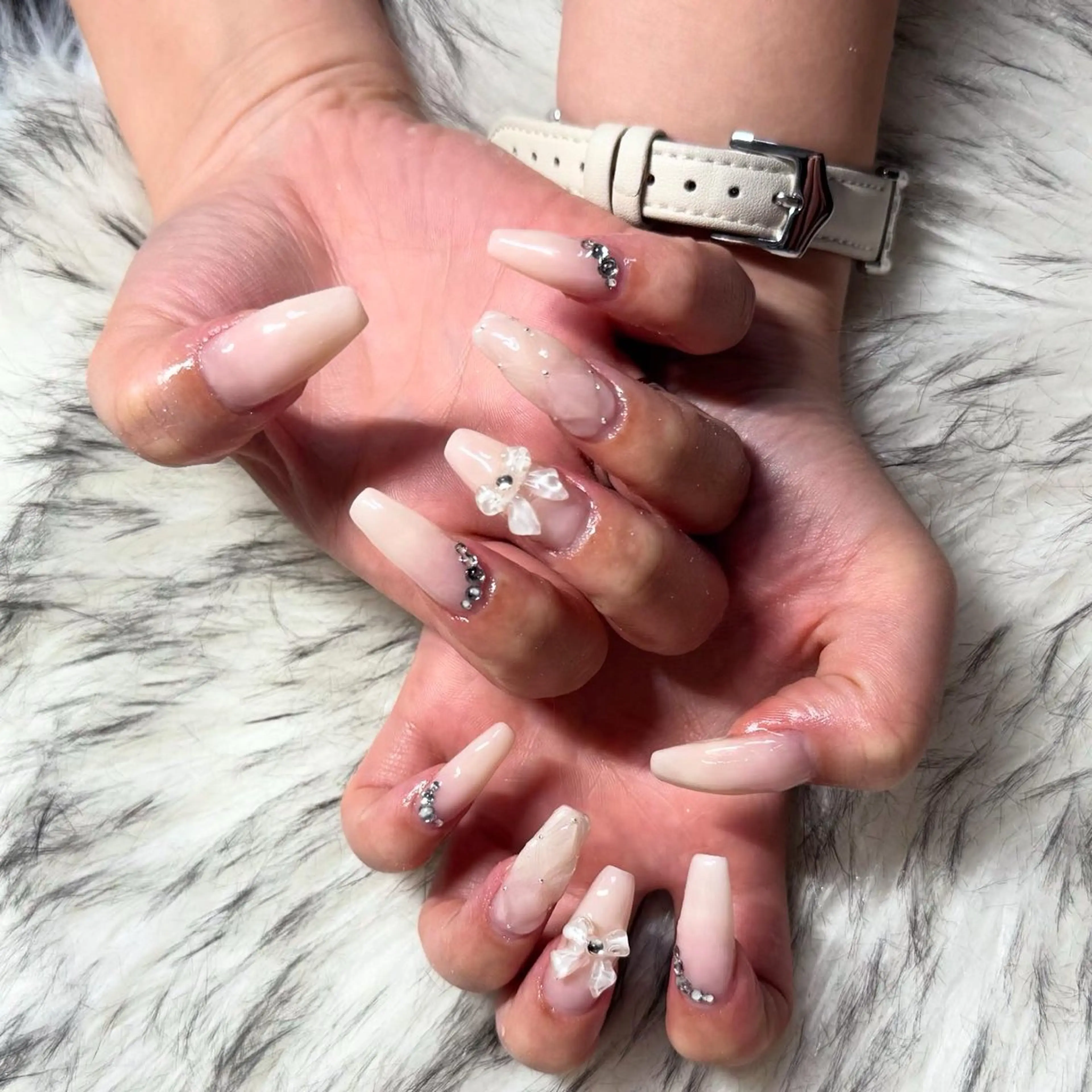 ロング ハンドネイル mao .のネイルデザイン