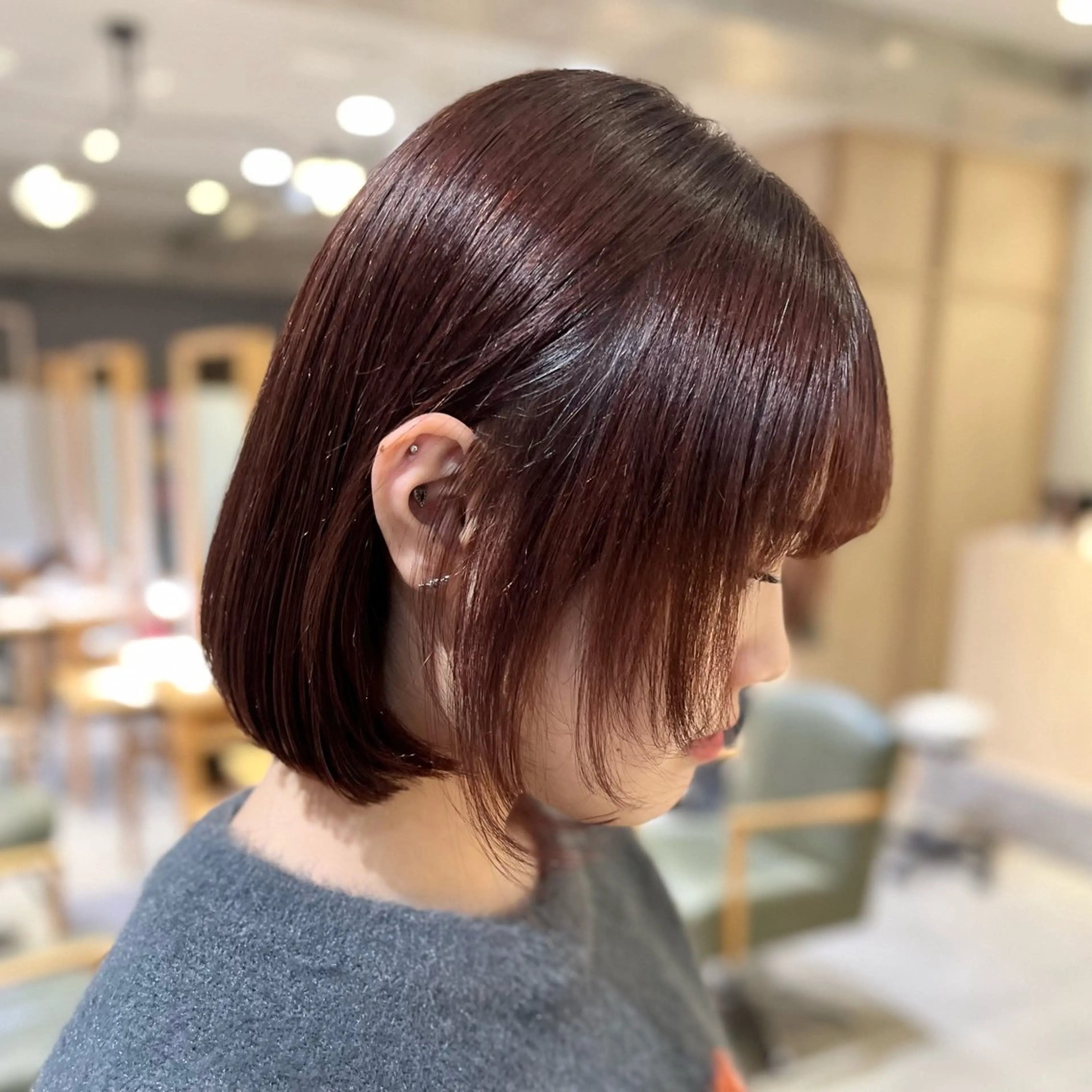 ミディアム トリートメント オタク美容師🛍/ 酸性ストレート/艶髪のヘアスタイル