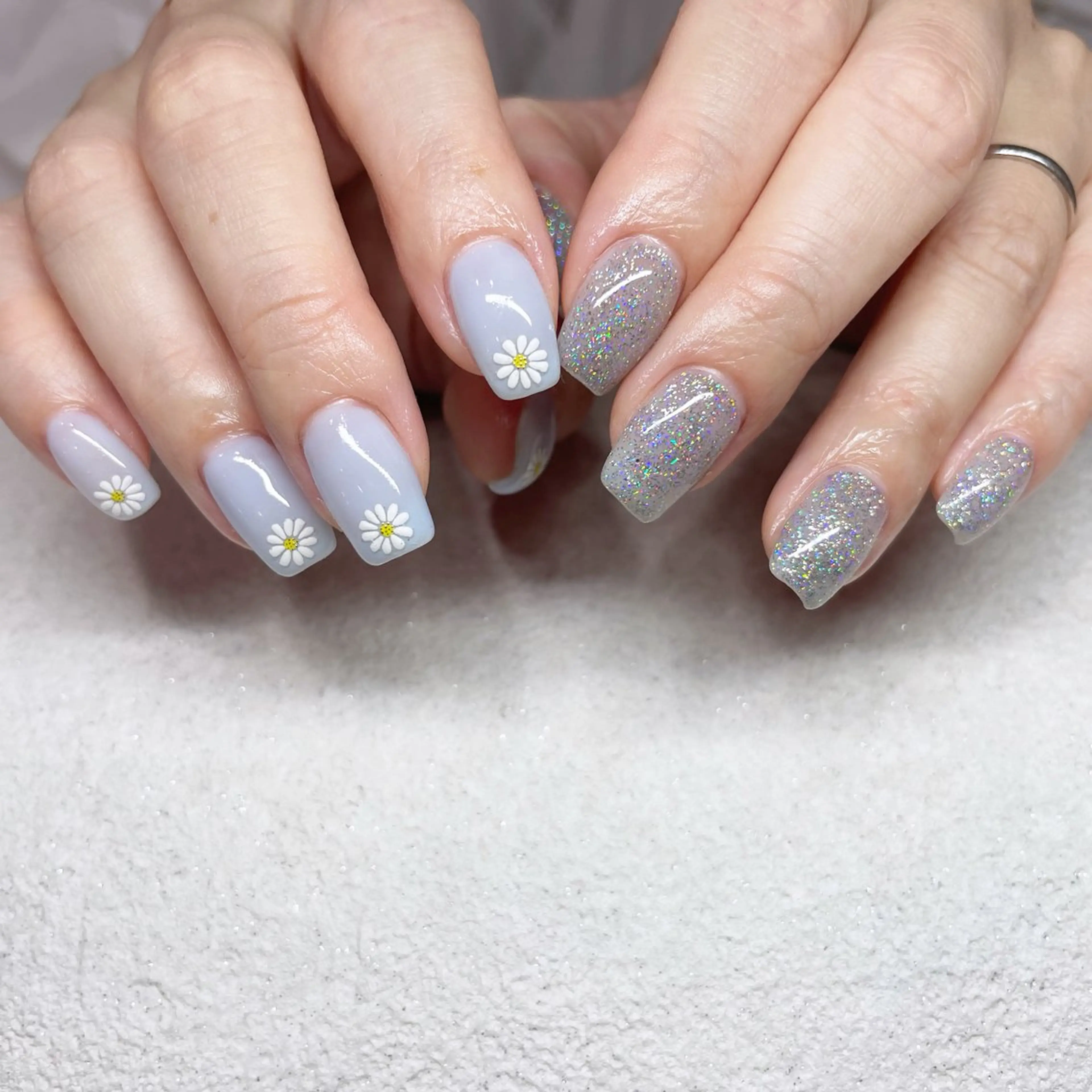 ネイル フラッシュネイル ジェルネイル ワンカラーネイル ハンドネイル ハンドケア パラジェルサロン 大人女性が通うサロンのネイルデザイン