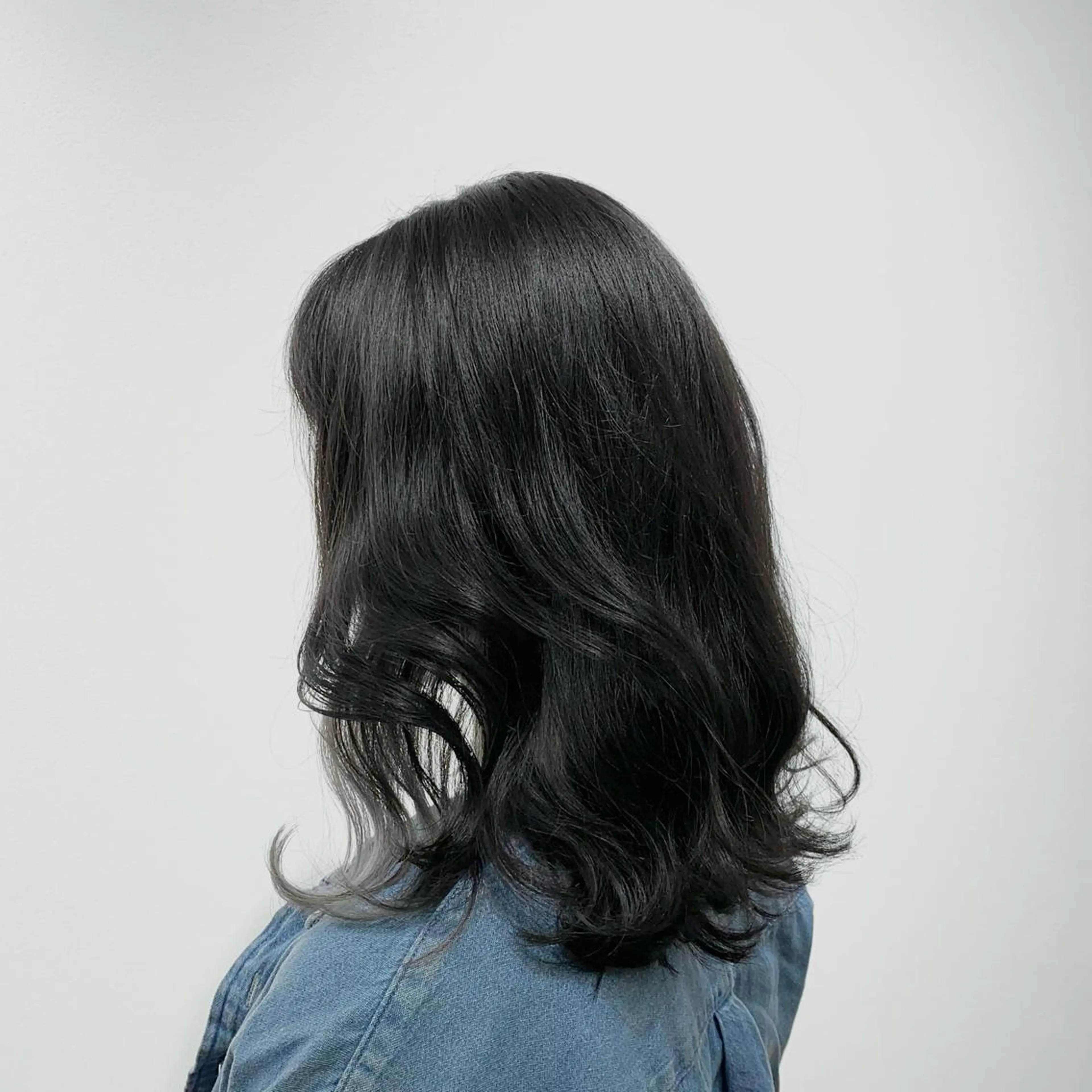 セミロング カラー ヘアアレンジ キヨミ 韓国レイヤーカットのヘアスタイル
