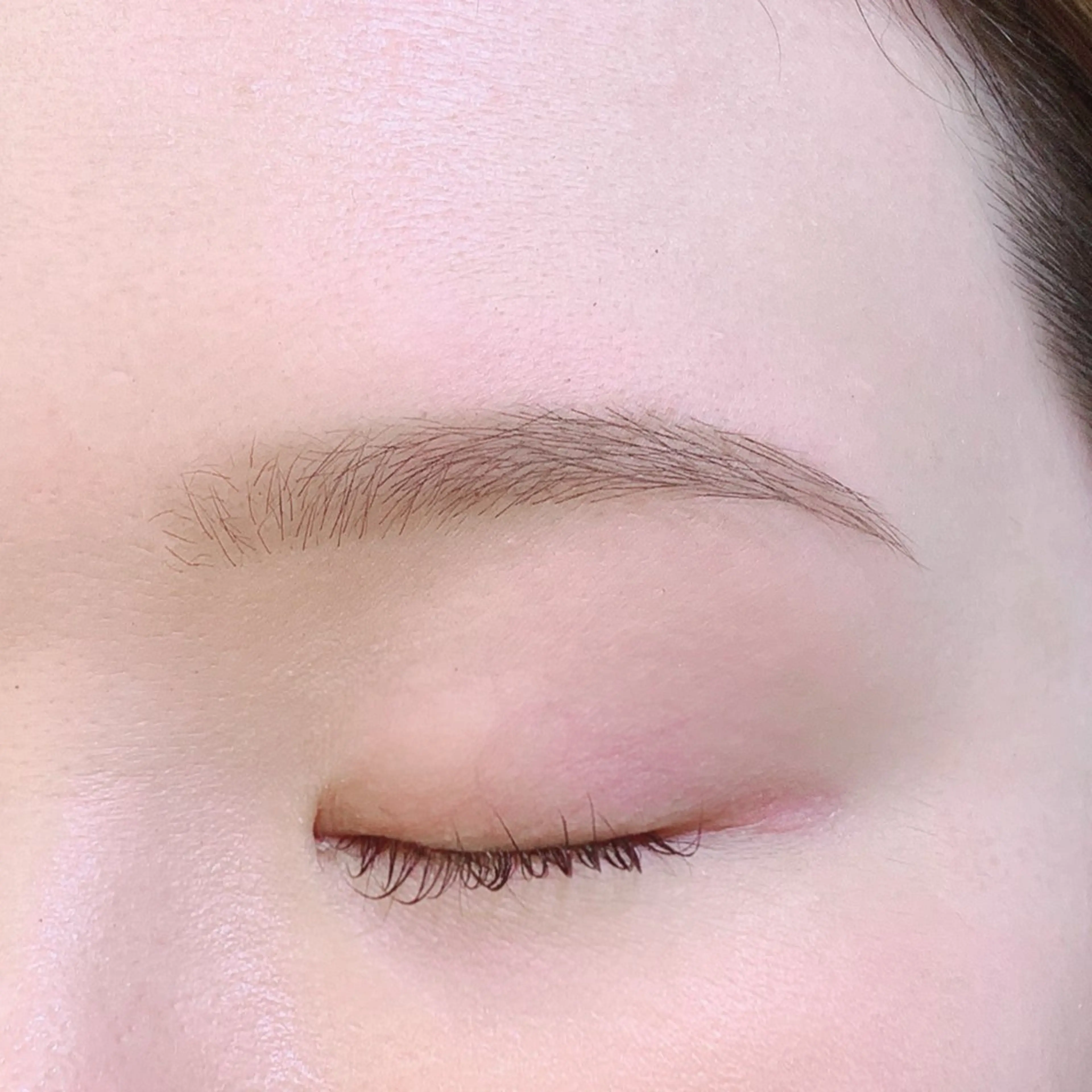 アイブロウ ワックス脱毛 komatsu 🫧のマツエク・マツパデザイン