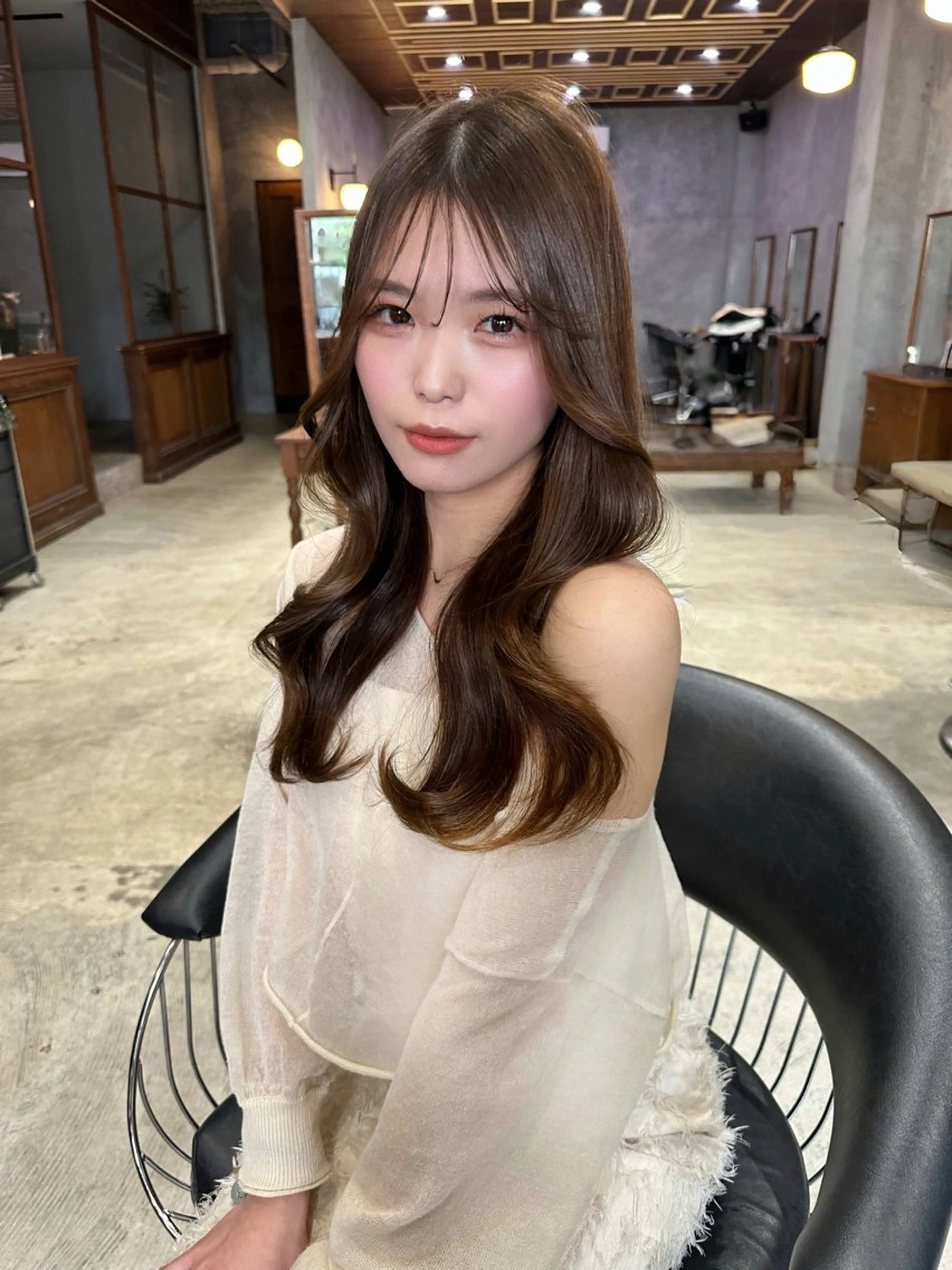 ロング ヘアカラー トリートメント 韓国ヘア/透明感 カラー/金子 愛優のヘアスタイル