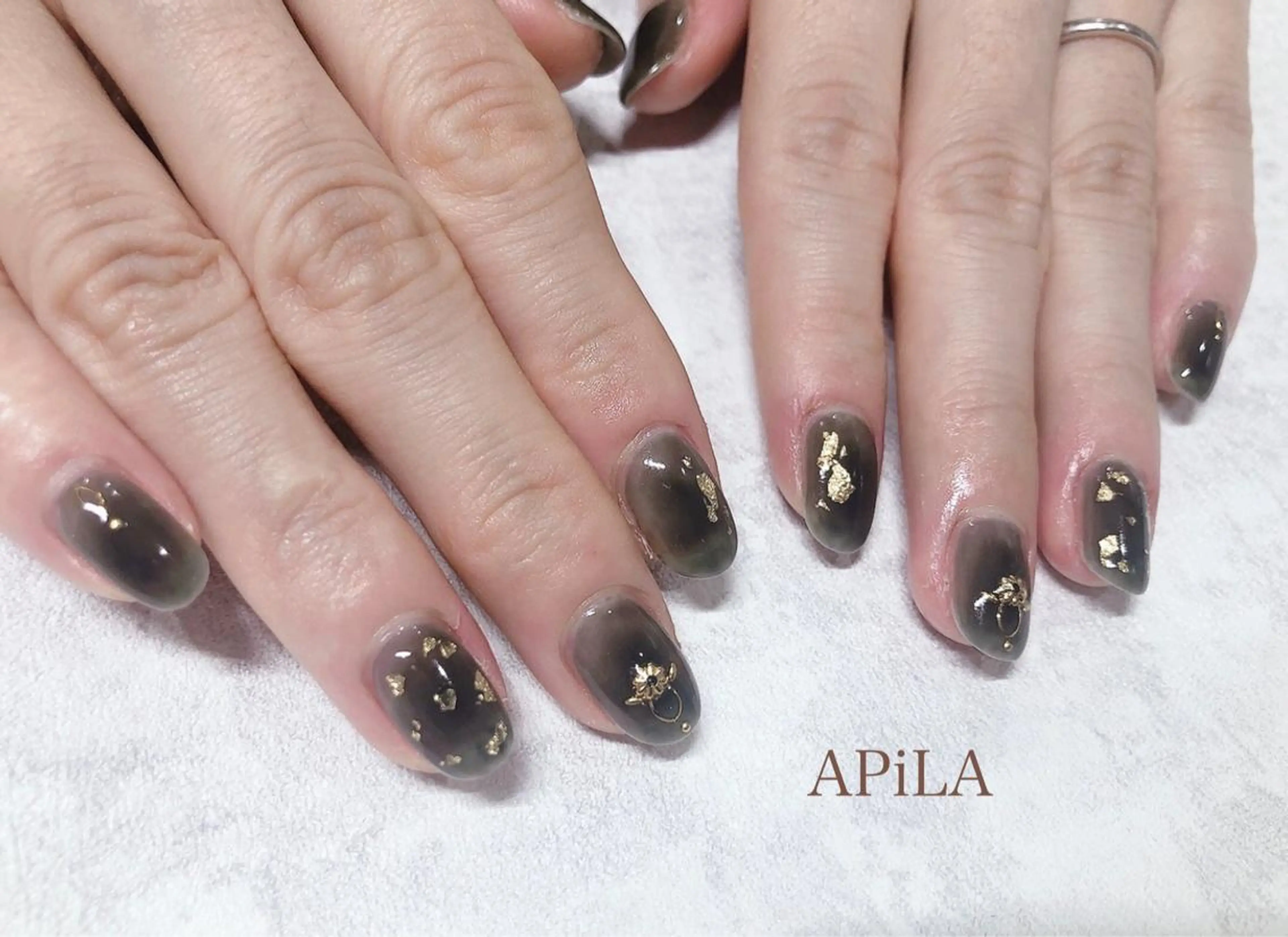 ネイル APiLA 甲斐田のネイルデザイン