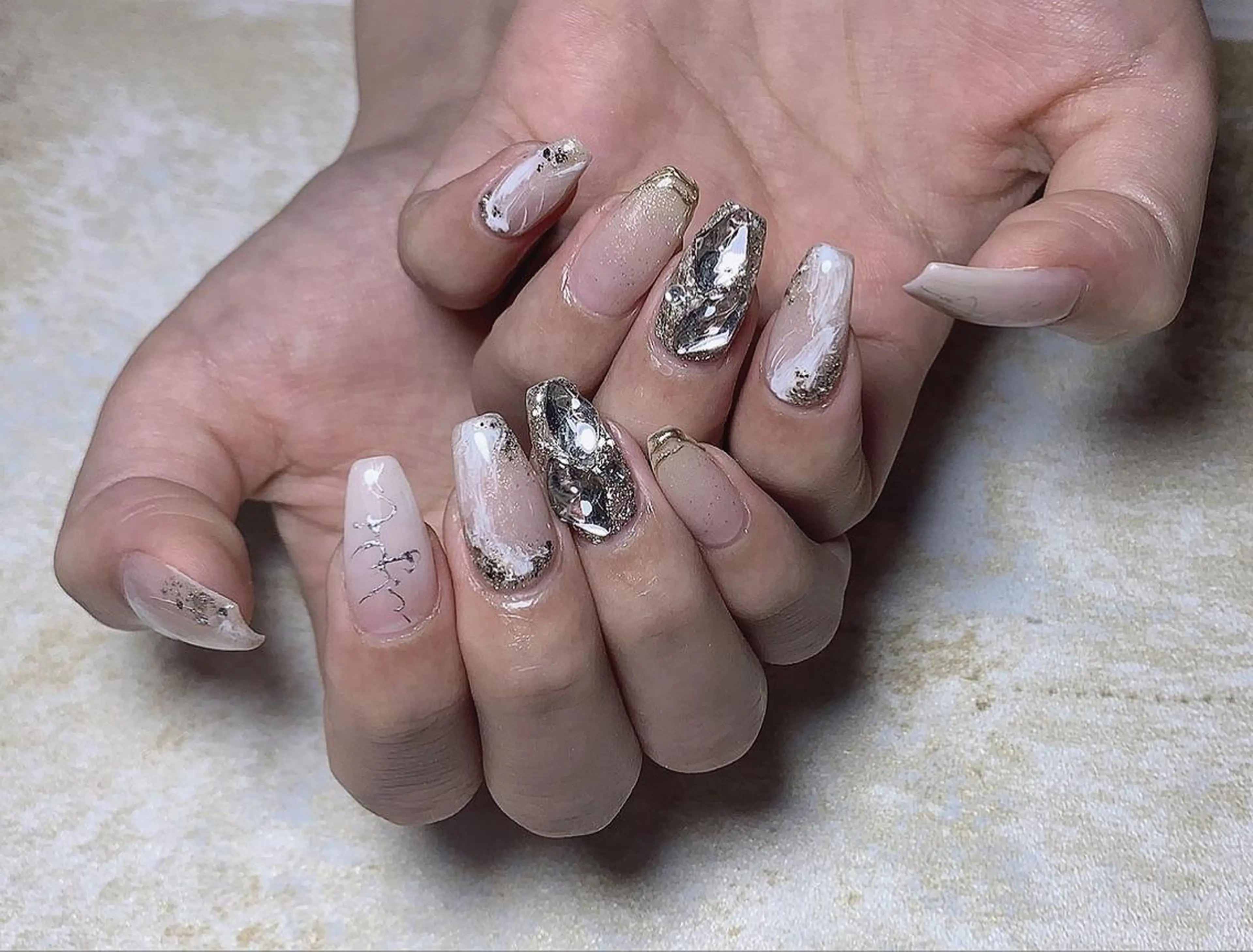 ネイル ハンドネイル For  u  nail川崎所属・For u nailのネイルデザイン