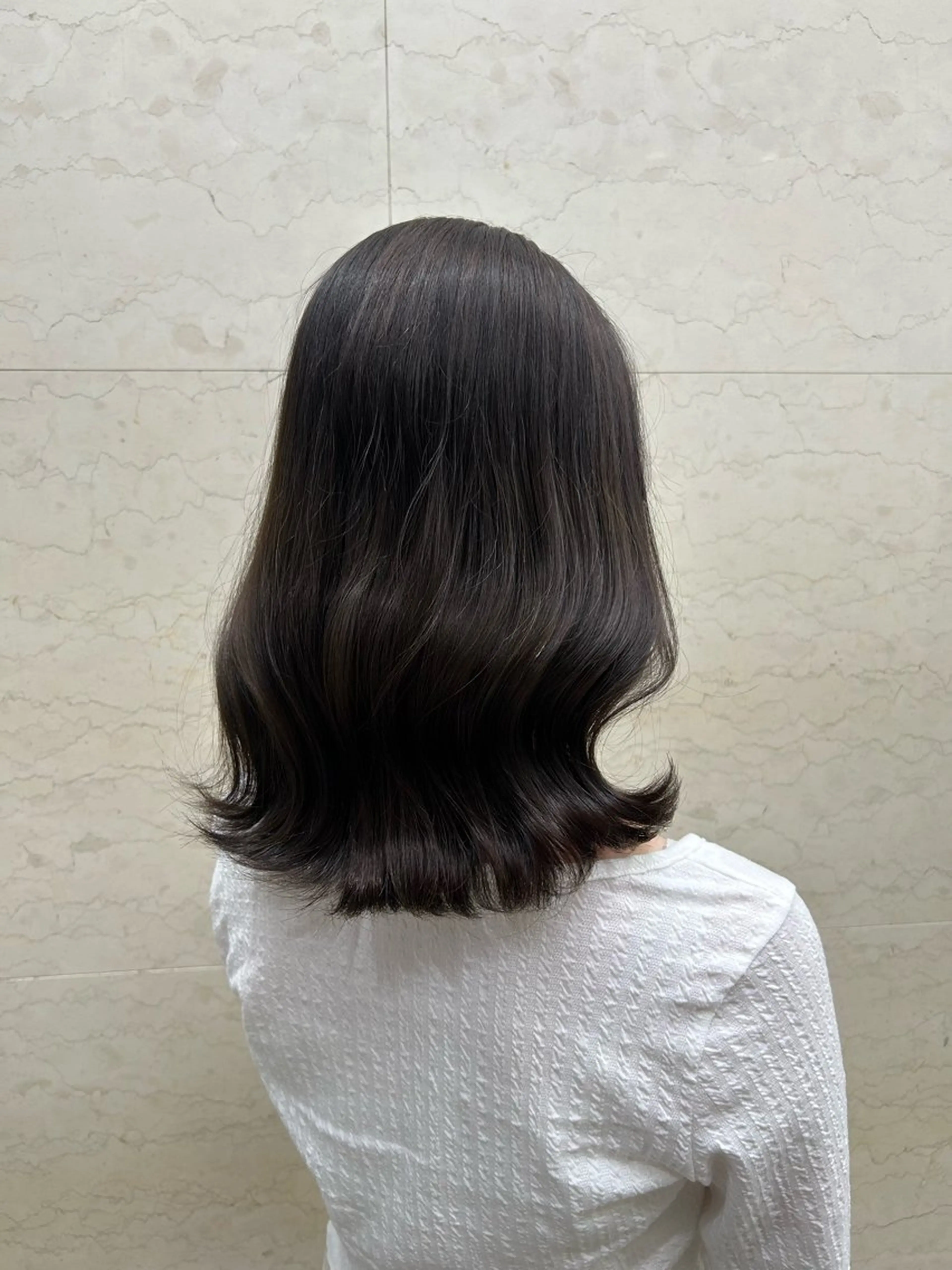 ミディアム 'AXISガスビル Rinのヘアスタイル