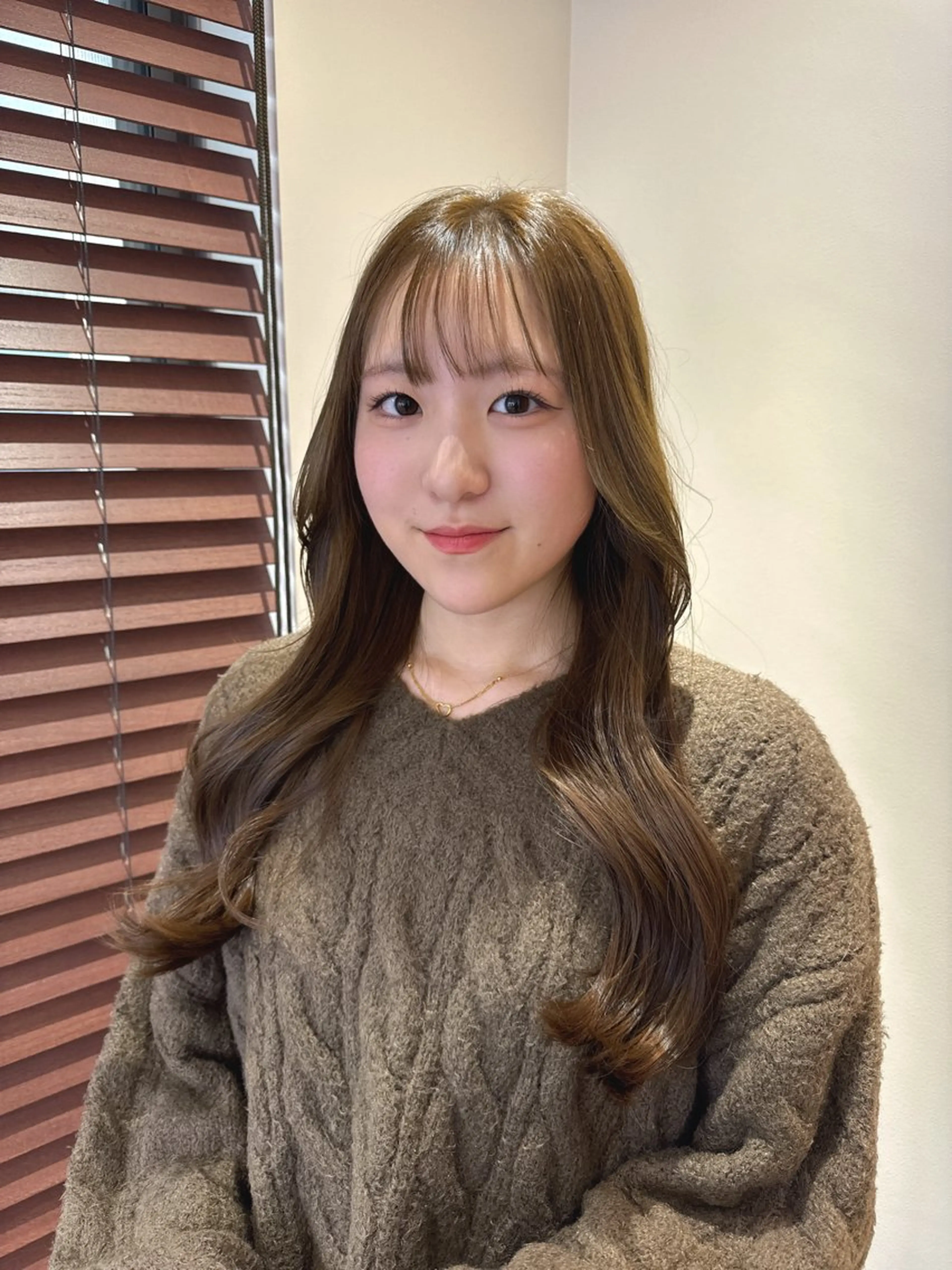 ロング 透明感のあるモテ艶髪 🫧AYAKAのヘアスタイル