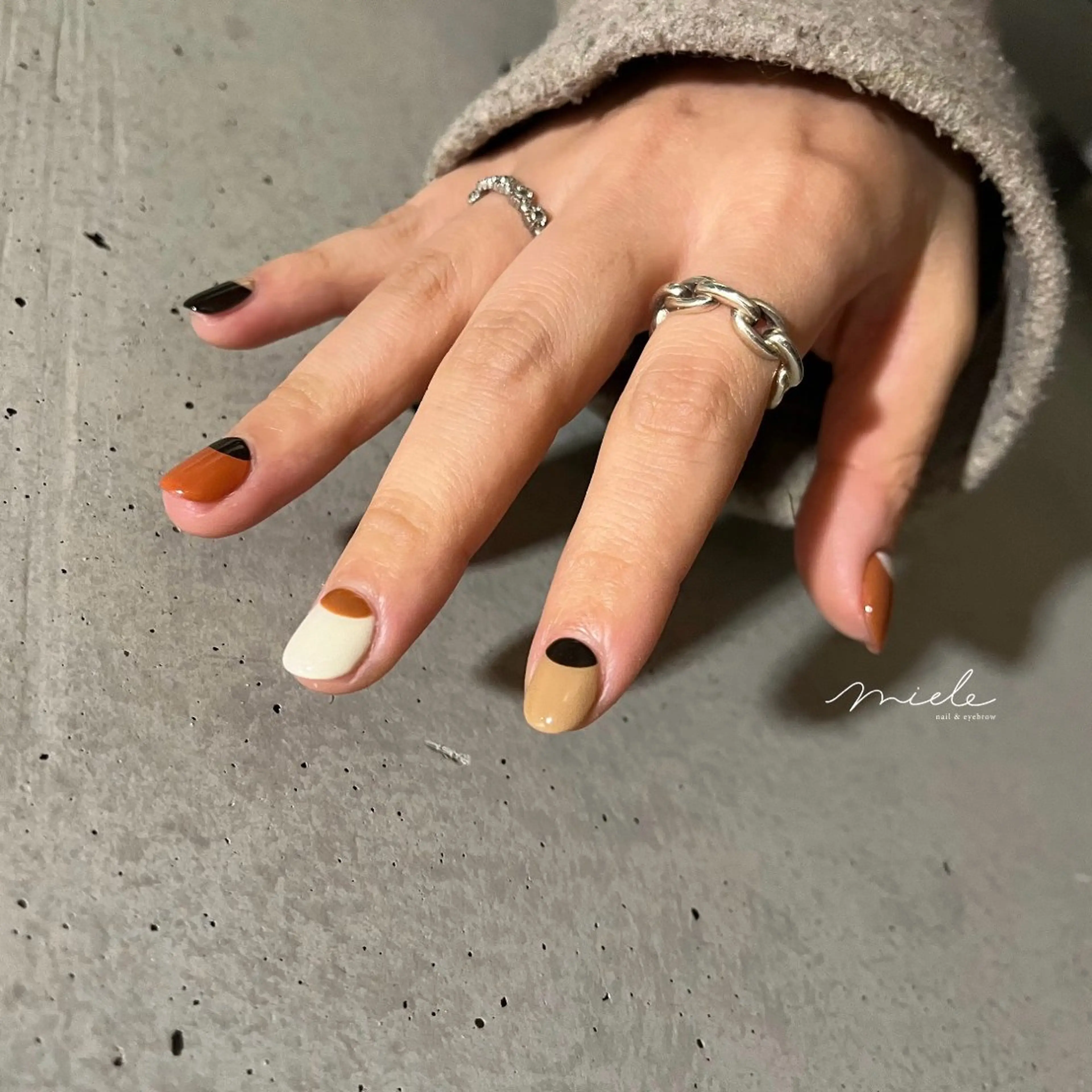 ネイル ハンドネイル miele【ミエレ】 シンプル一癖のネイルデザイン