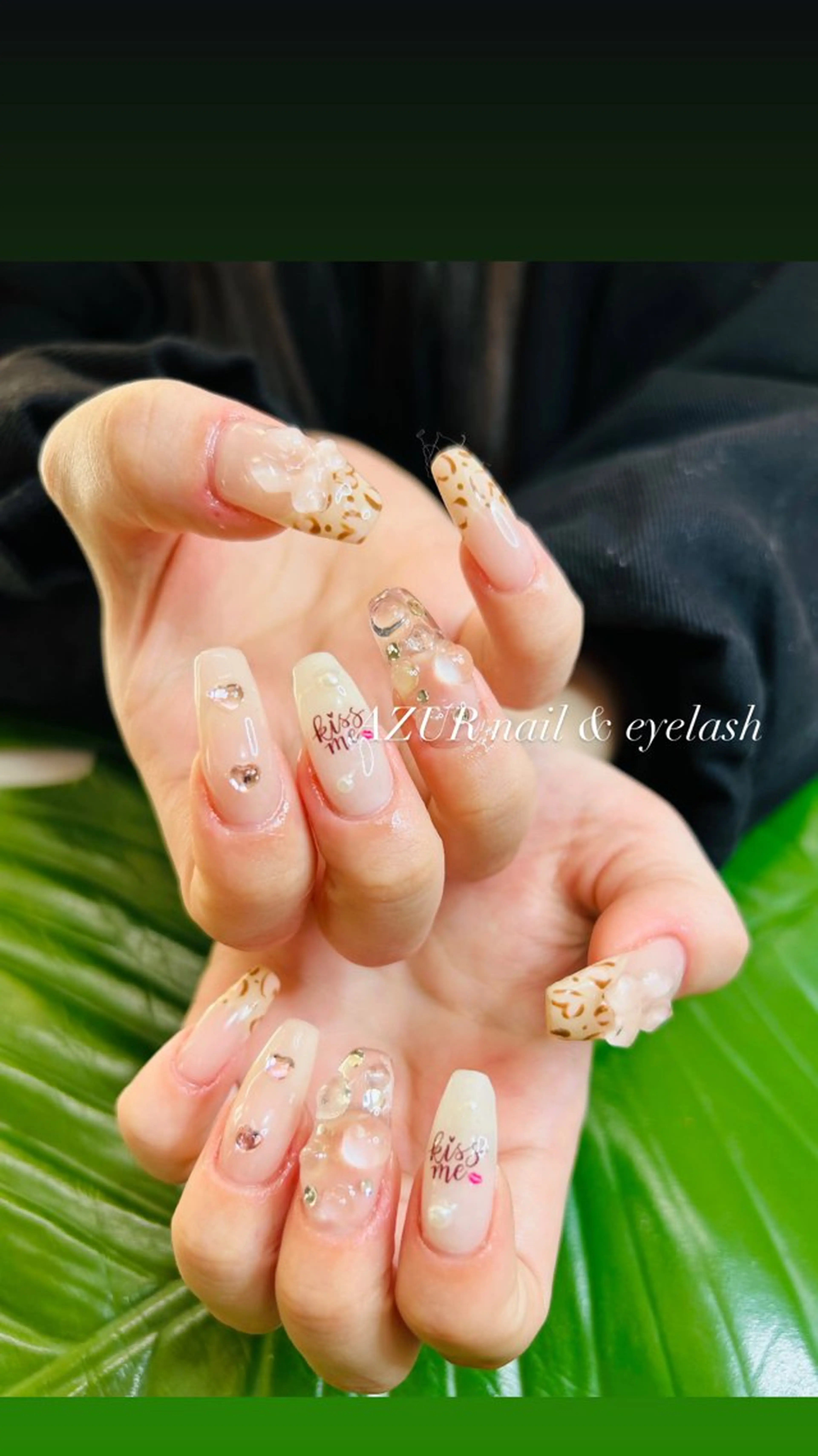 ネイル AZUR N&eyelashのネイルデザイン