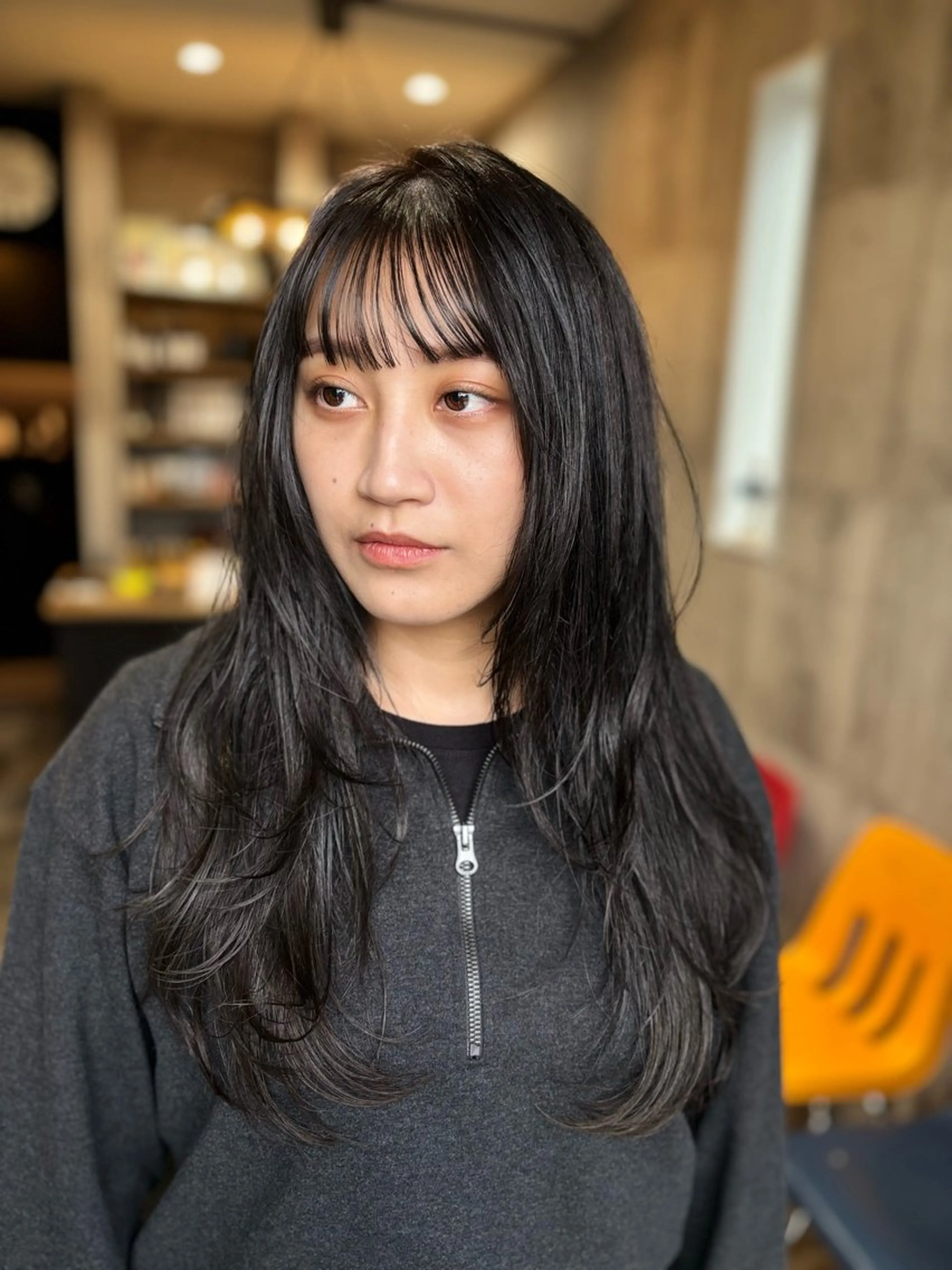 ロング ハイレイヤー レイヤーカット カット ヘアカラー Welila by haku所属・Yuuki ウェリラバイハクのヘアスタイル