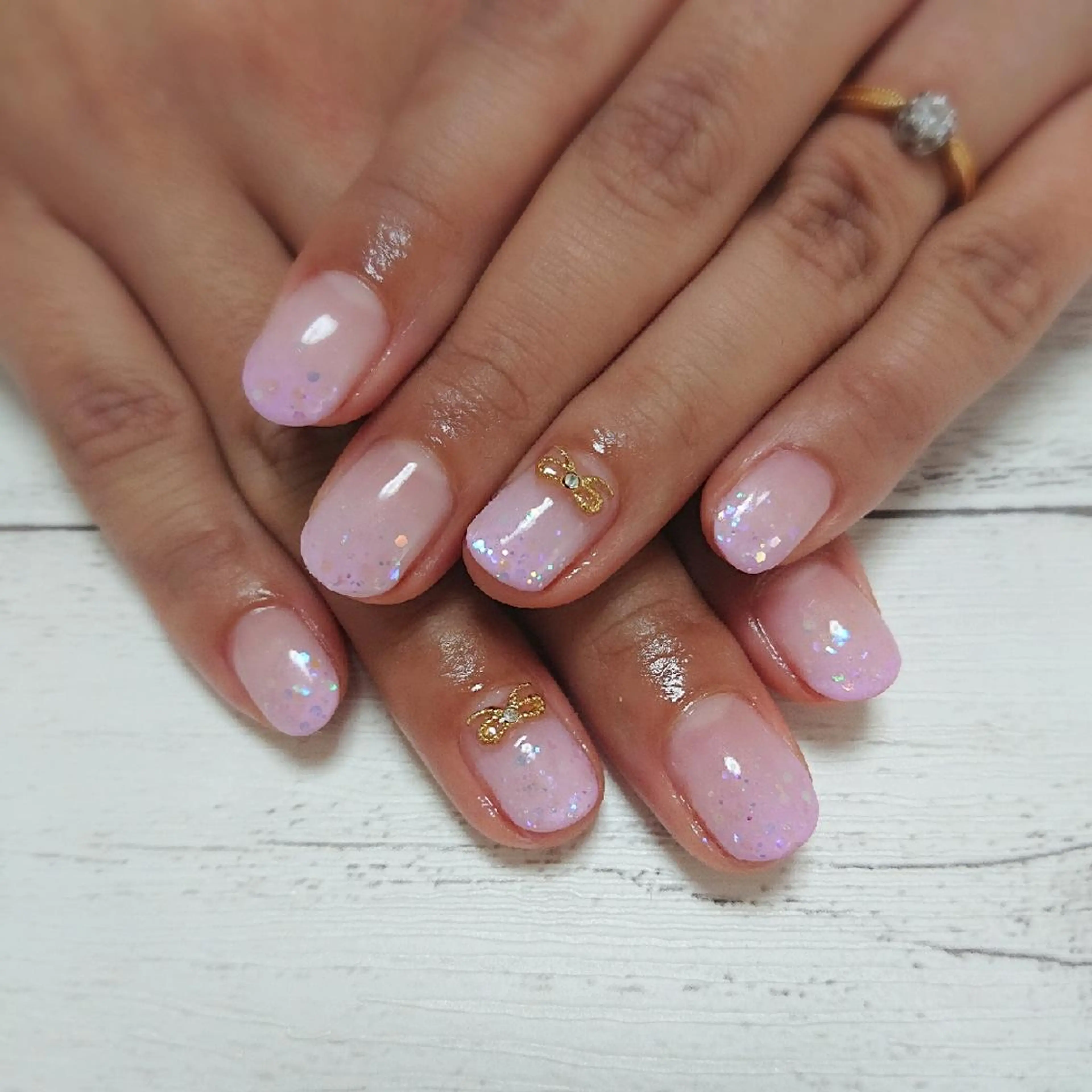 ネイル リボン Mrs Nailのマツエク・マツパデザイン