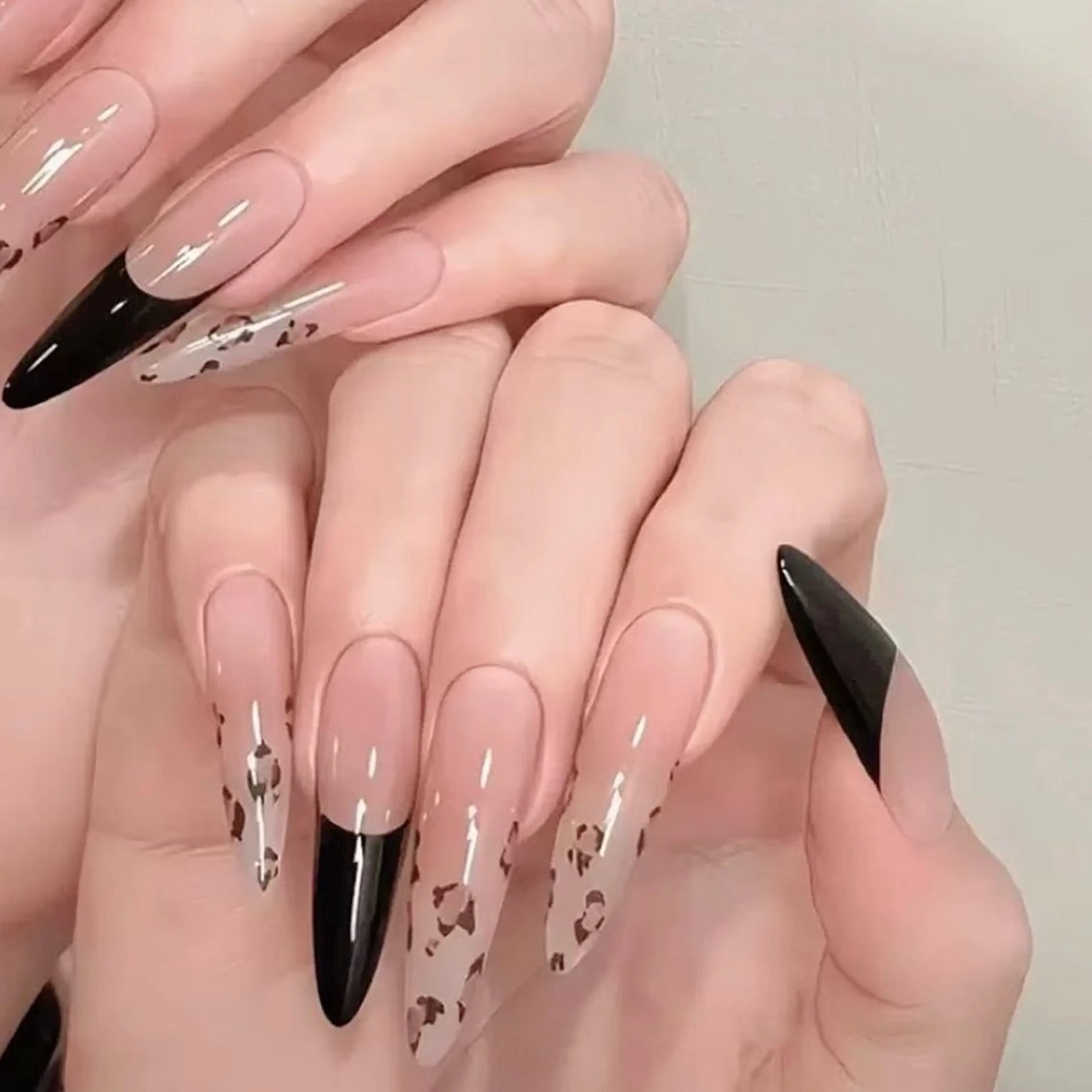 ネイル ハンドネイル Nail Salon Happinessのネイルデザイン