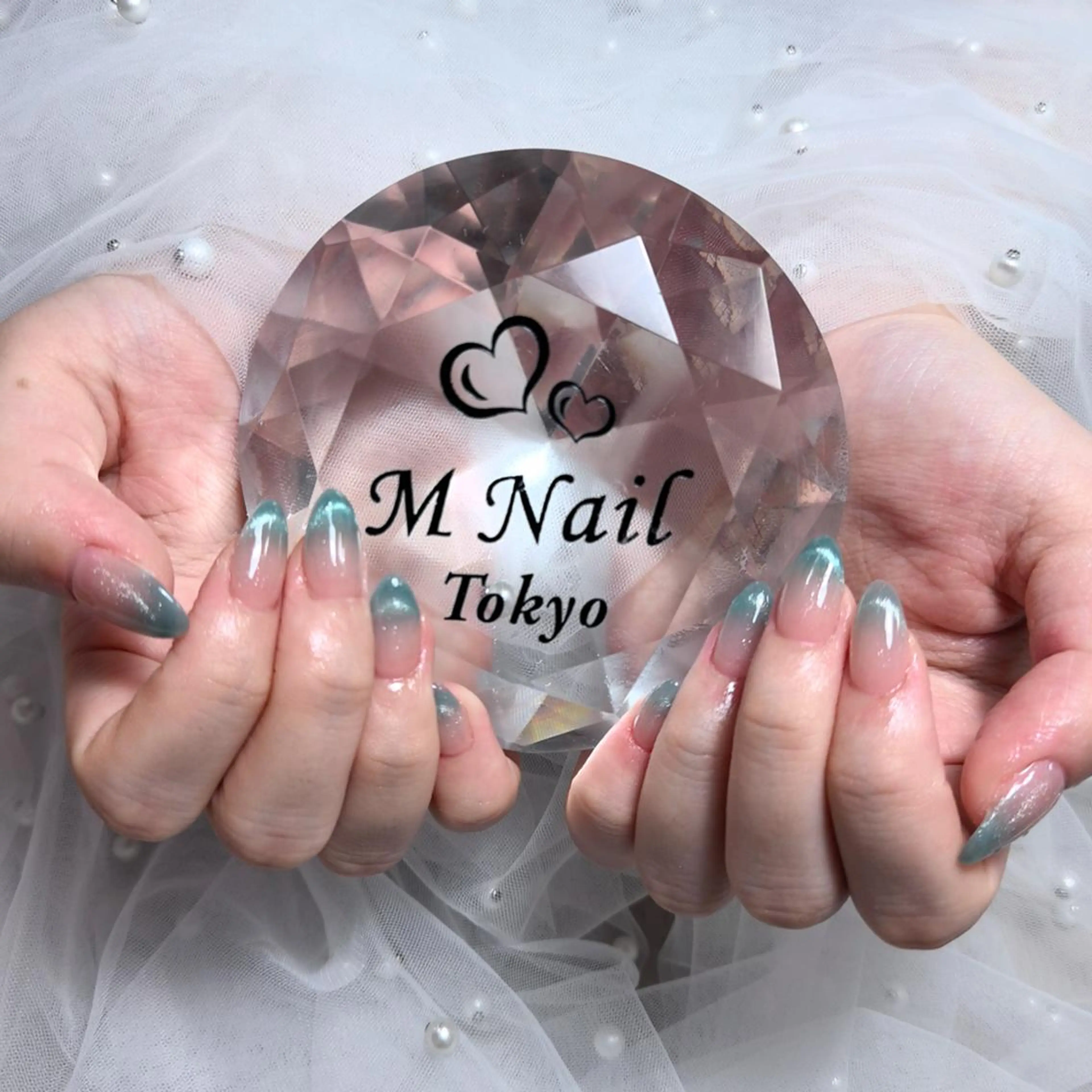ネイル M✨ワンホン風ネイル パラジェル取扱🦋リのネイルデザイン