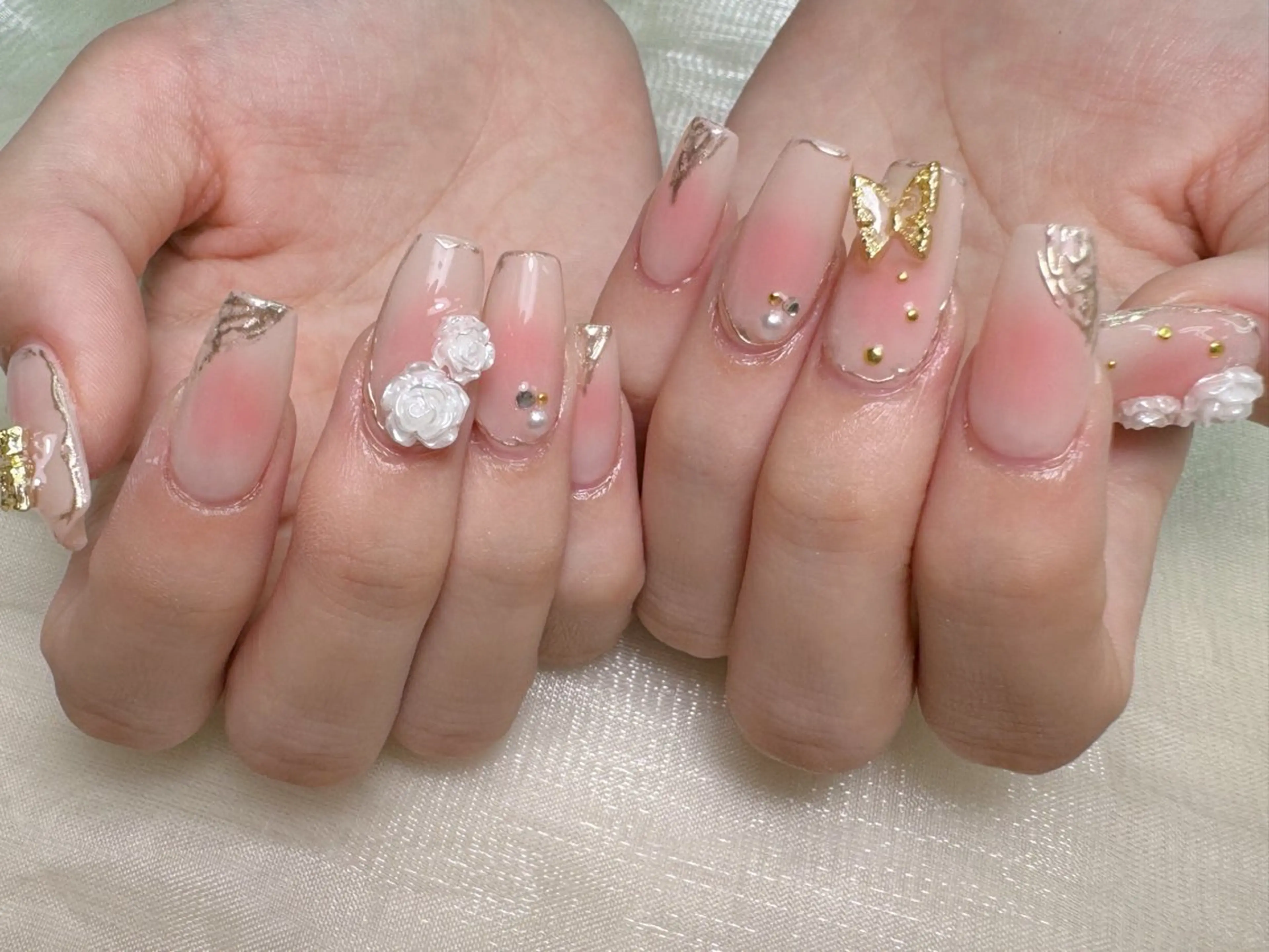 ネイル スカルプネイル ネイルチップ フットネイル lucky nail 歌舞伎町のネイルデザイン
