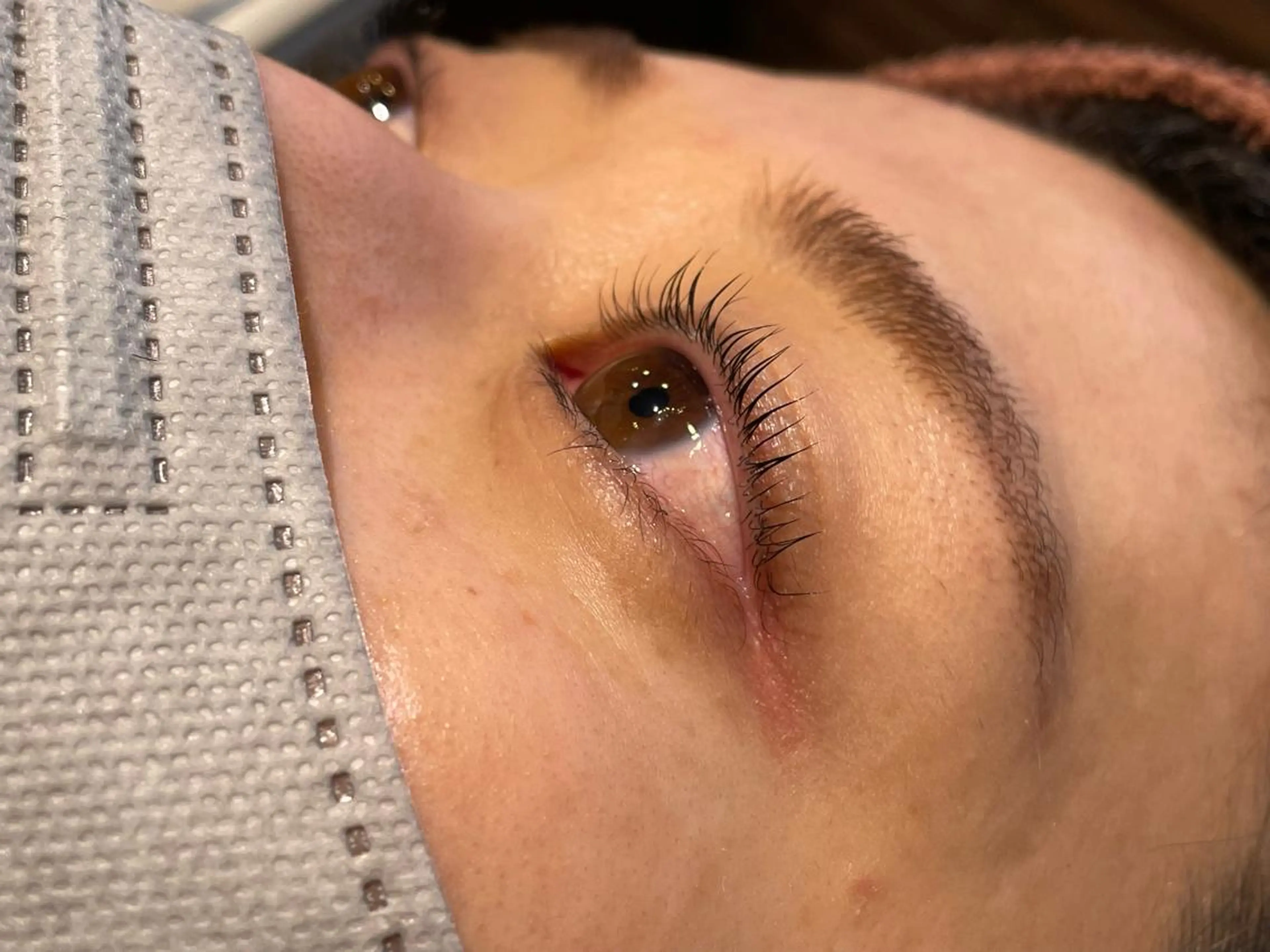 マツエク・マツパ 桑田 新菜のヘアスタイル