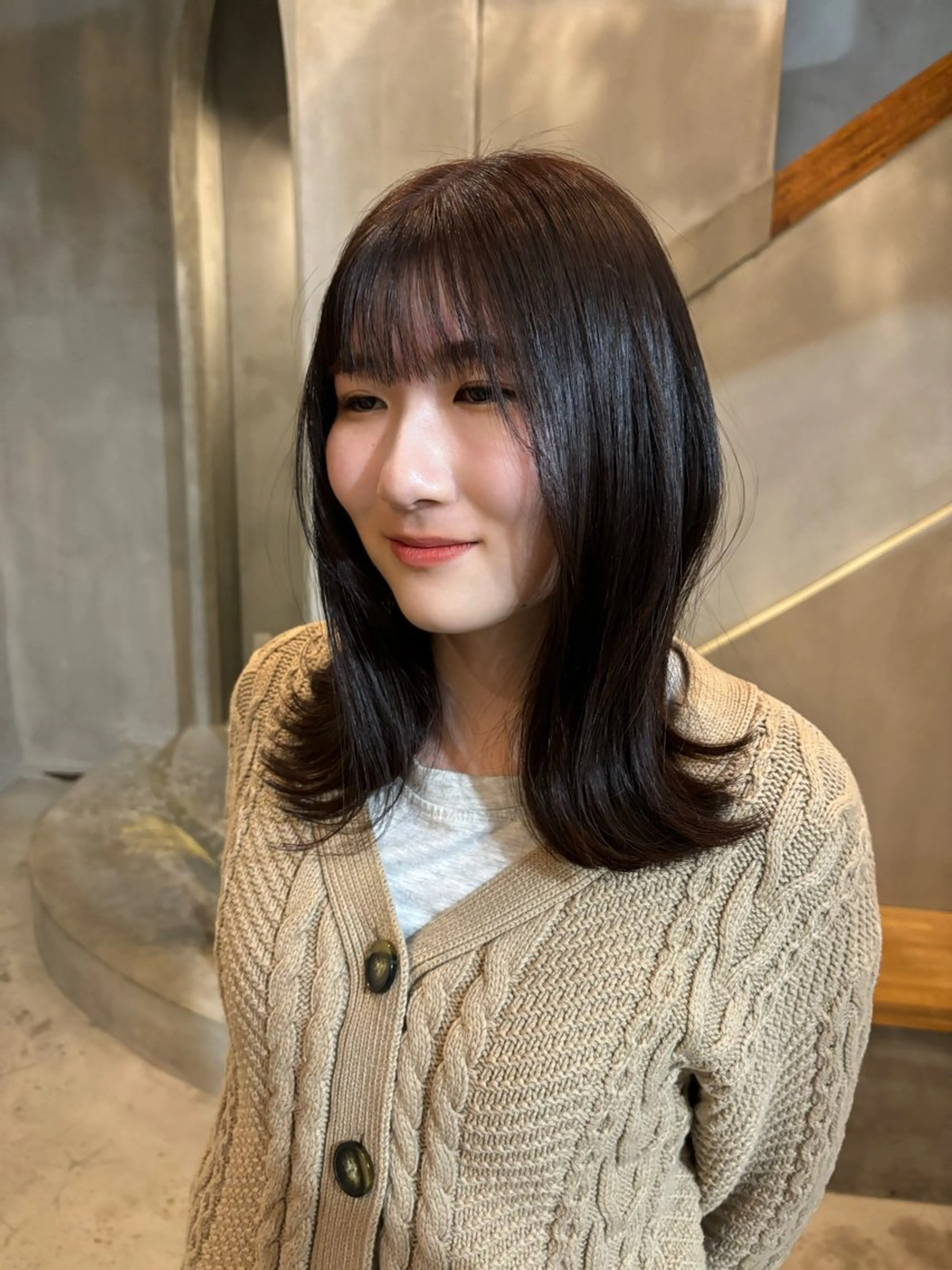 カラー ラベンダーカラー 小西 萌々香のヘアスタイル