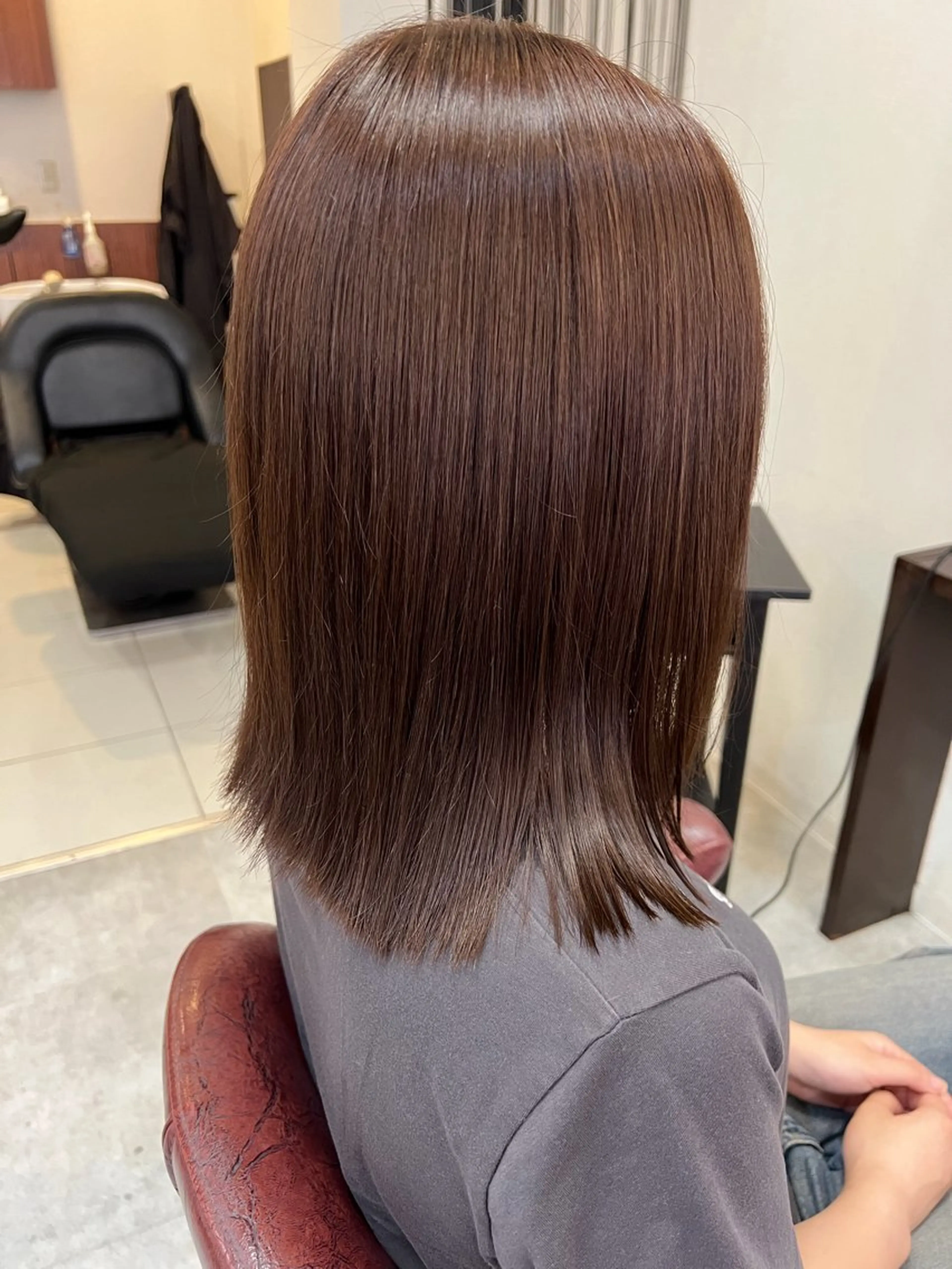 ミディアム カラー 吉岡 なみのヘアスタイル