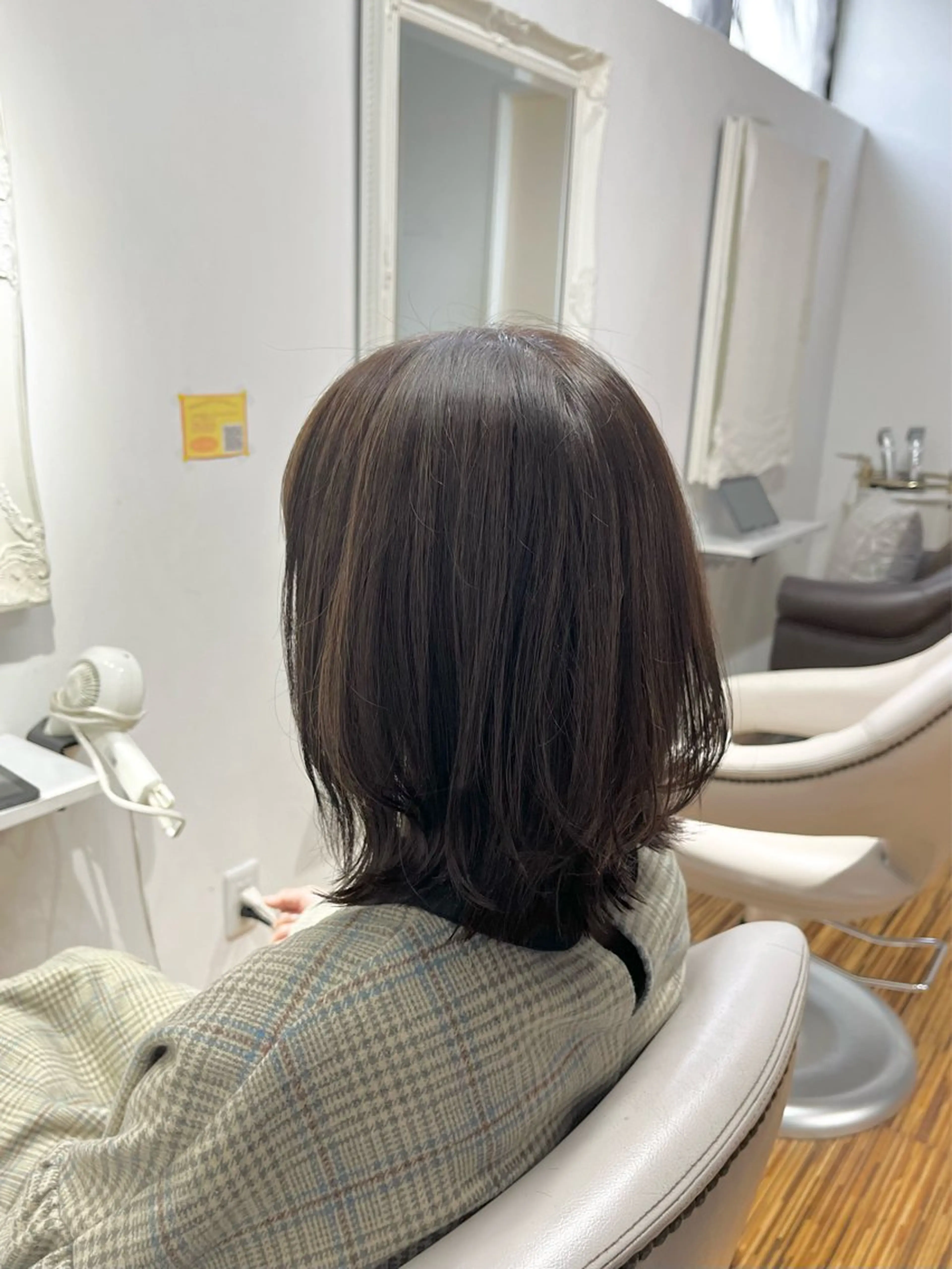 ミディアム ボブレイヤー ミディアムレイヤー ボブ レイヤーカット 松村 あづみのヘアスタイル