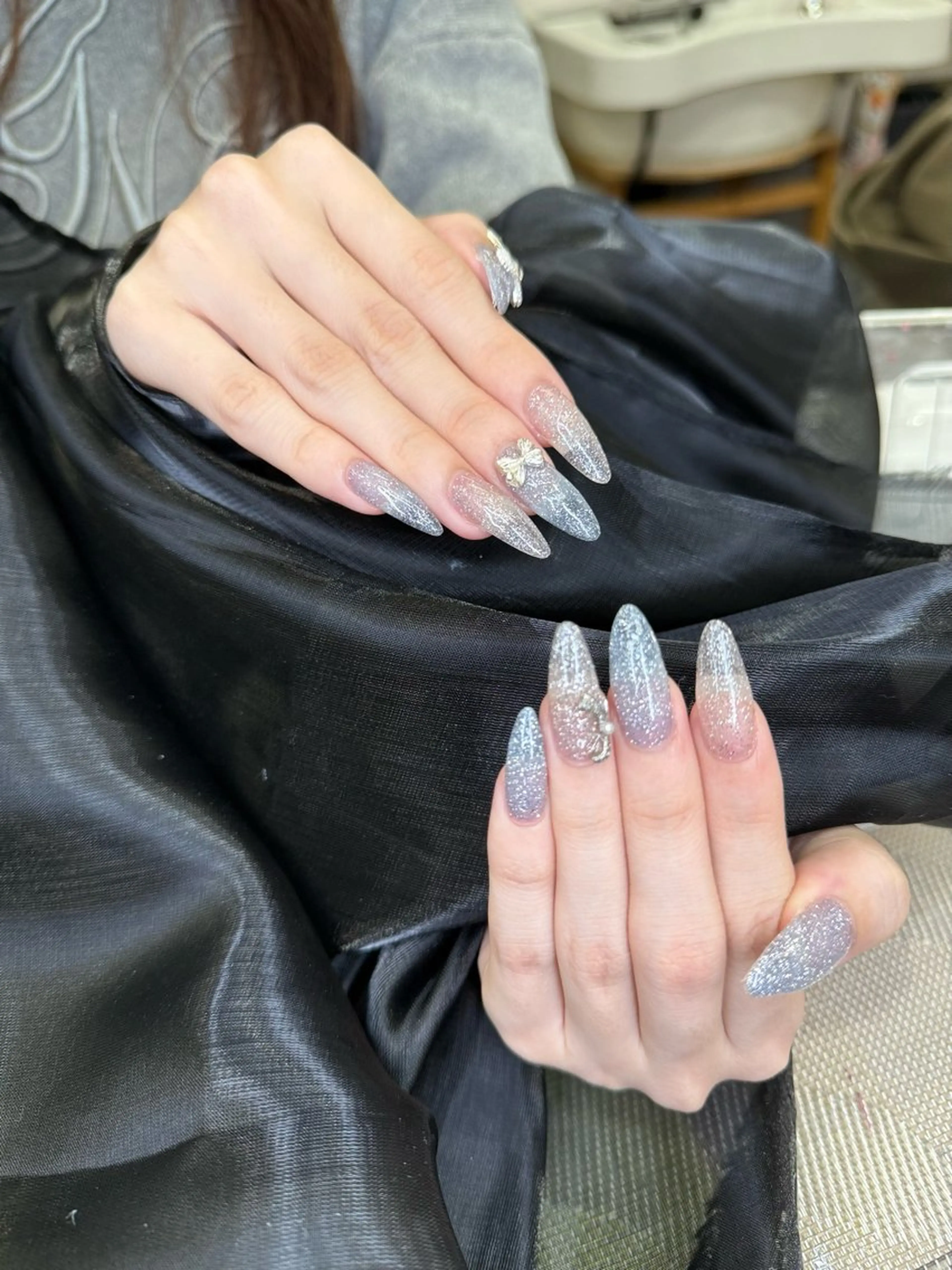 セミロング ハンドネイル Bibi beauty spa Osaka所属・Bibi nail Osakaのネイルデザイン