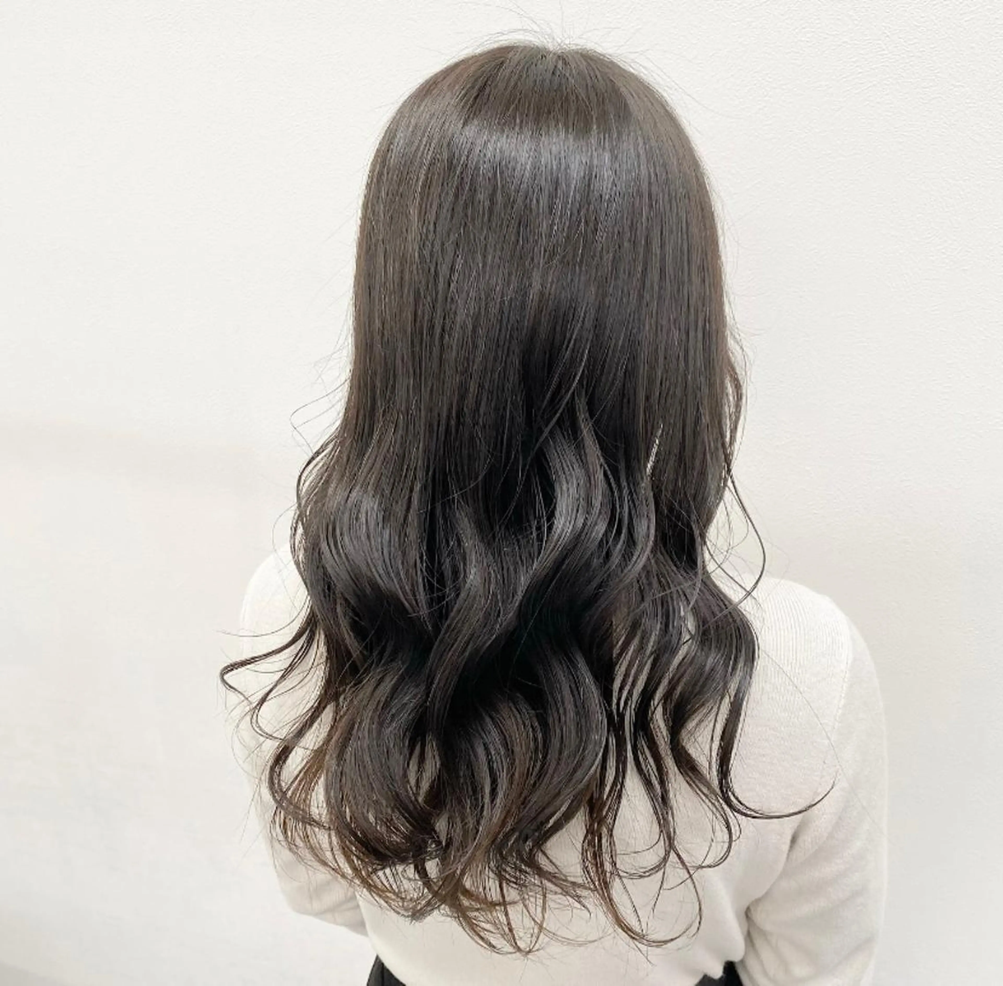 セミロング カラー レイヤー/韓国❣️ 髪質改善/亘紘輝のヘアスタイル