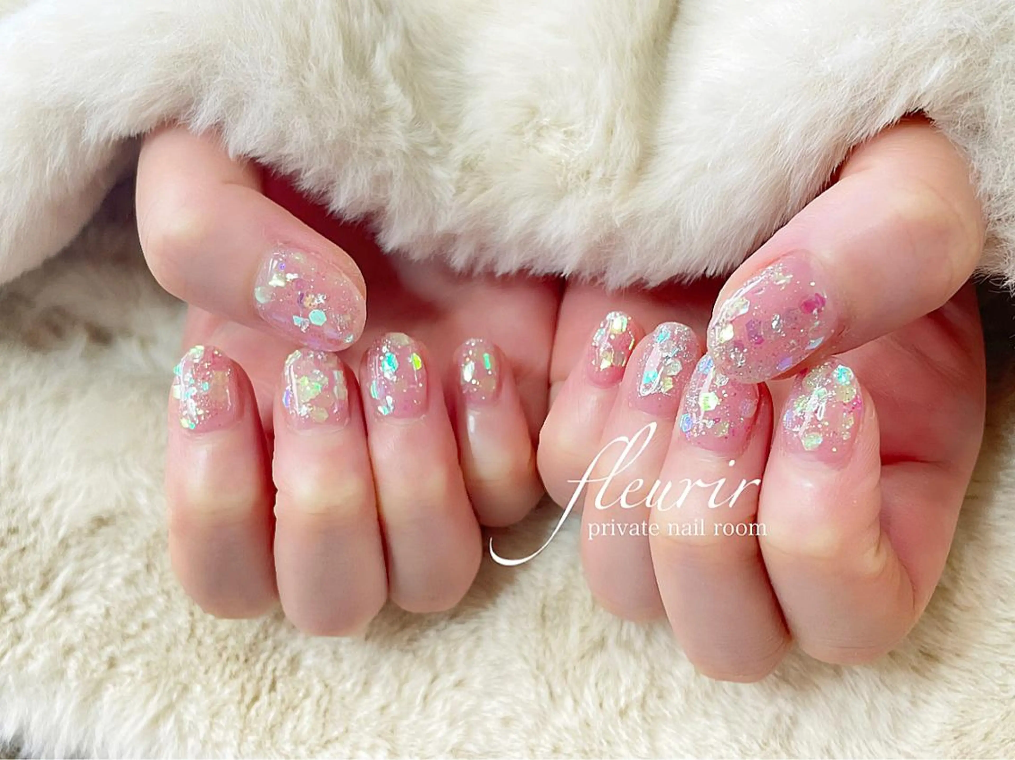 ネイル クリアネイル ホログラムネイル ピンク フルリール 【プライベートサロンのネイルデザイン