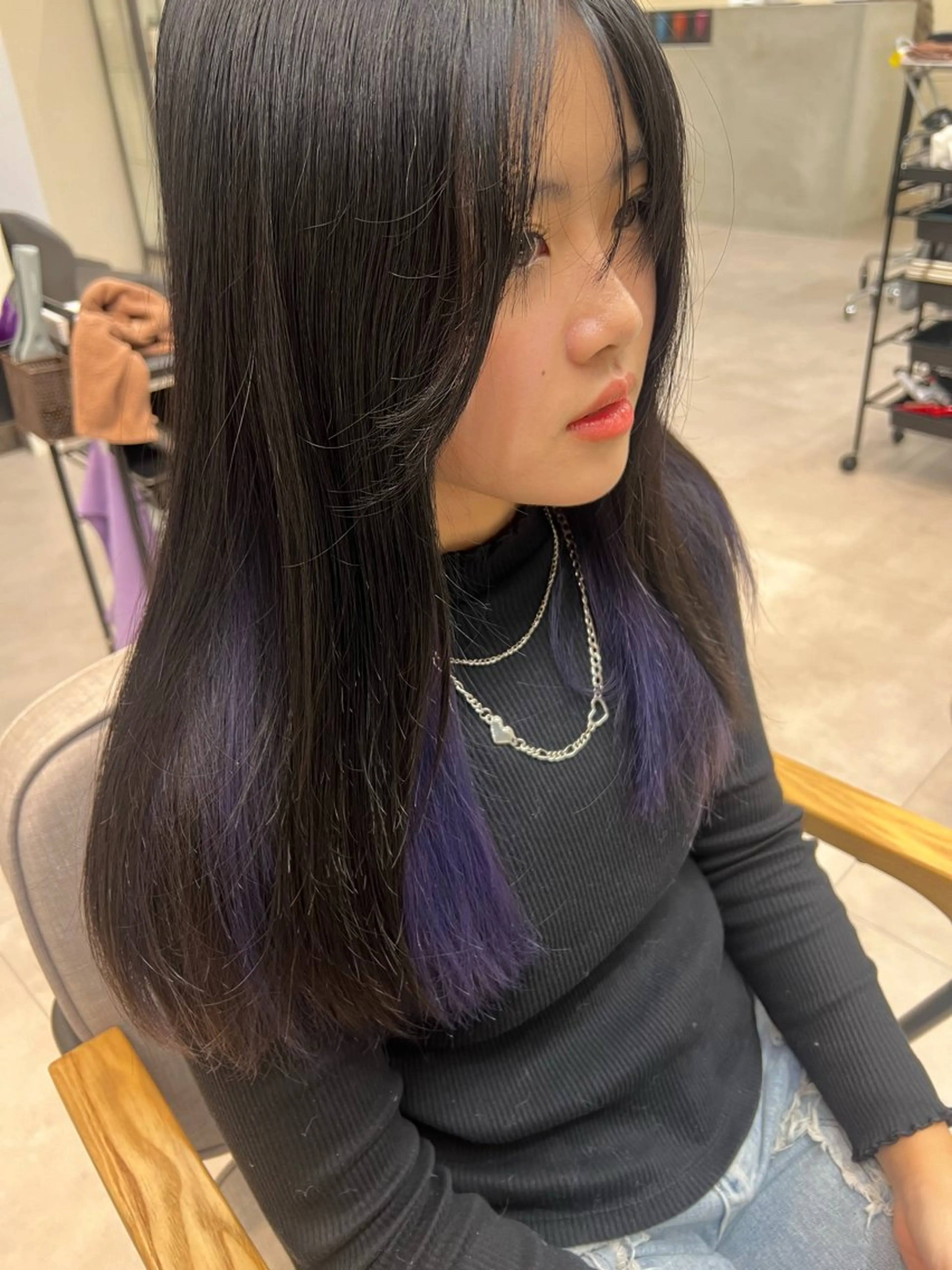 ミディアム カラー パープルカラー メンズ レイヤー ウルフ 弓木啓輔のヘアスタイル