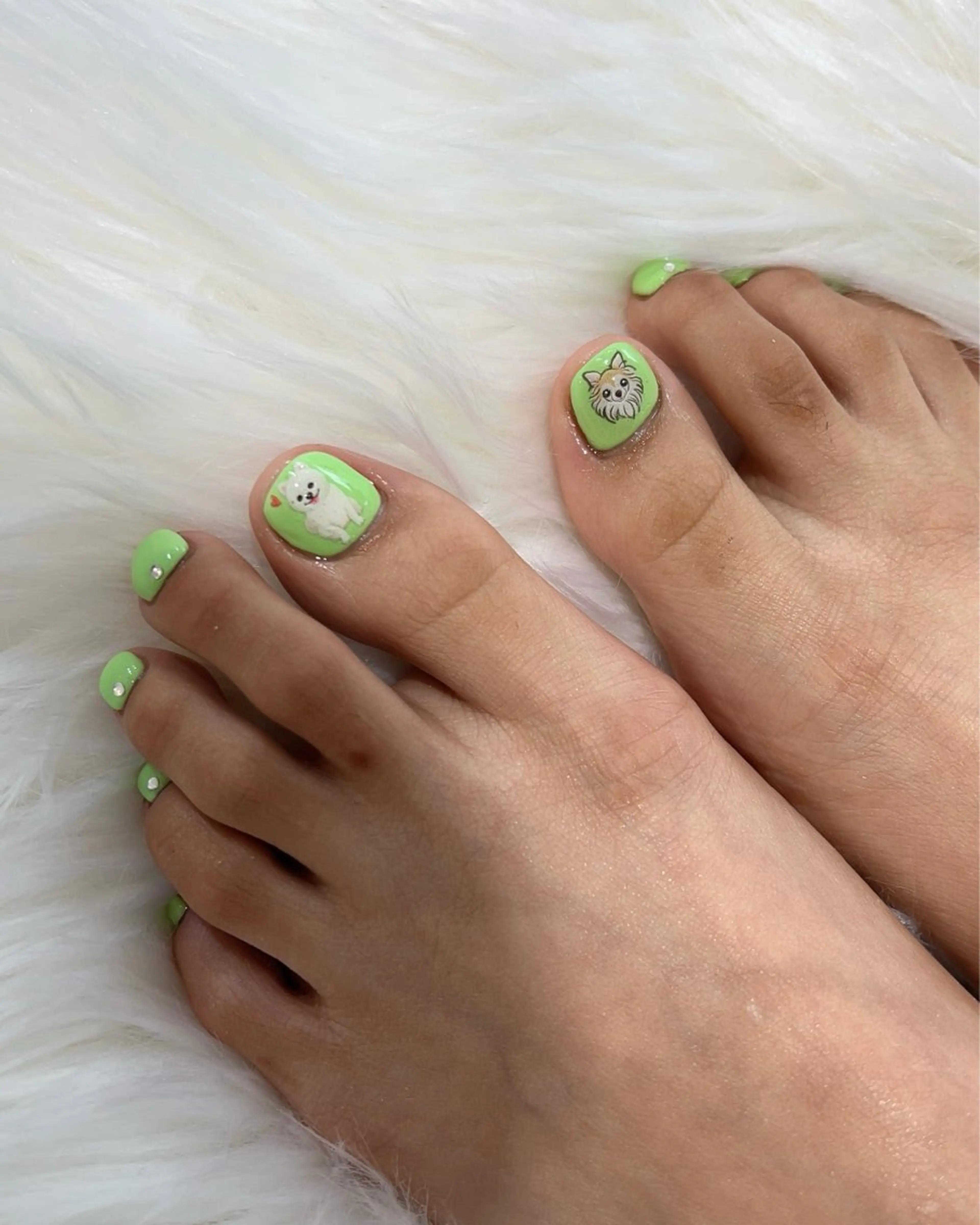 ネイル ハンドネイル フットネイル ハンドケア Nes.Nail所属・Miyagi Asamiのネイルデザイン