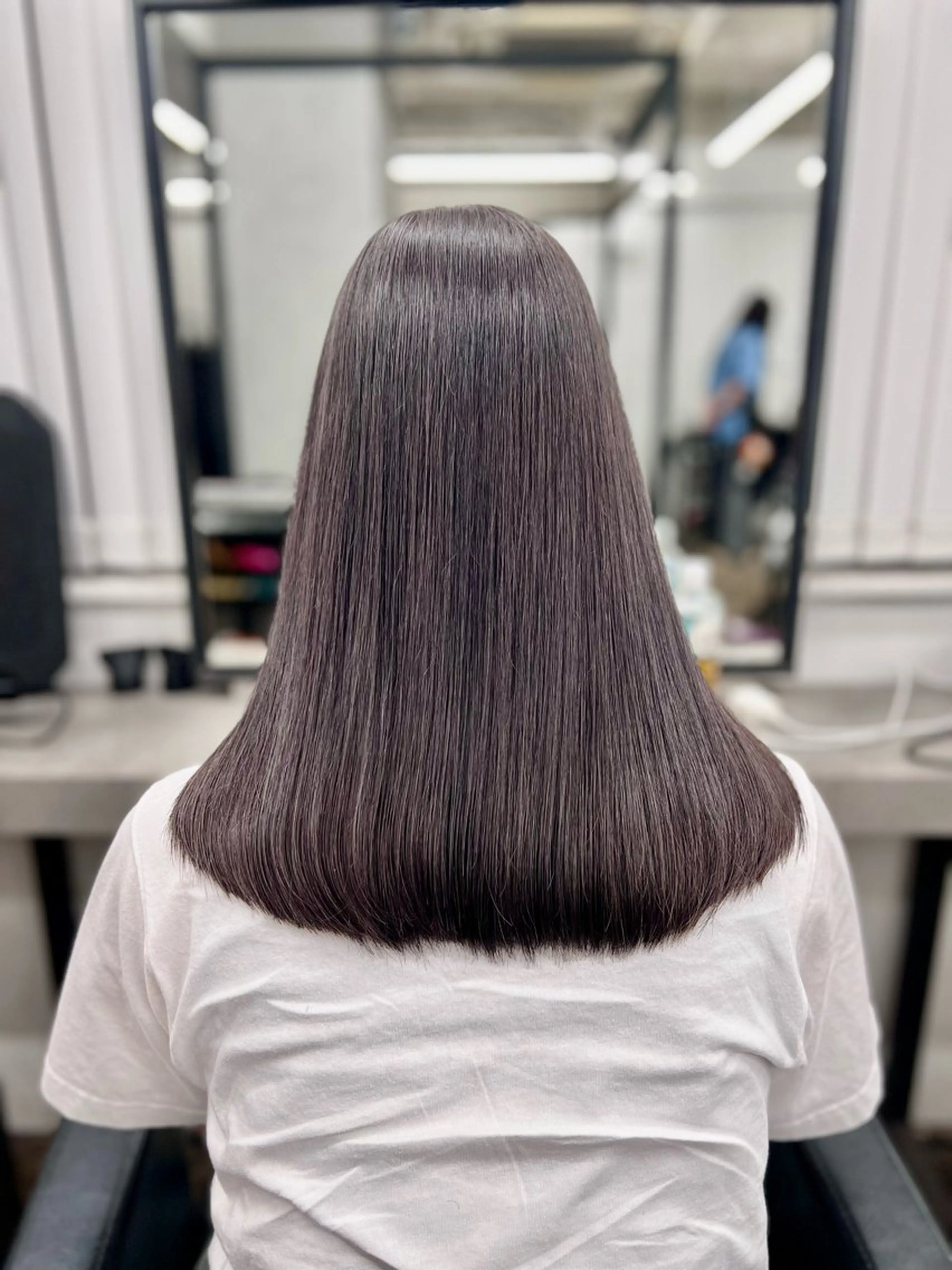 【大人気イルミナカラー】カット+透明感イルミナカラ－＋内部補修tr💙💜の写真