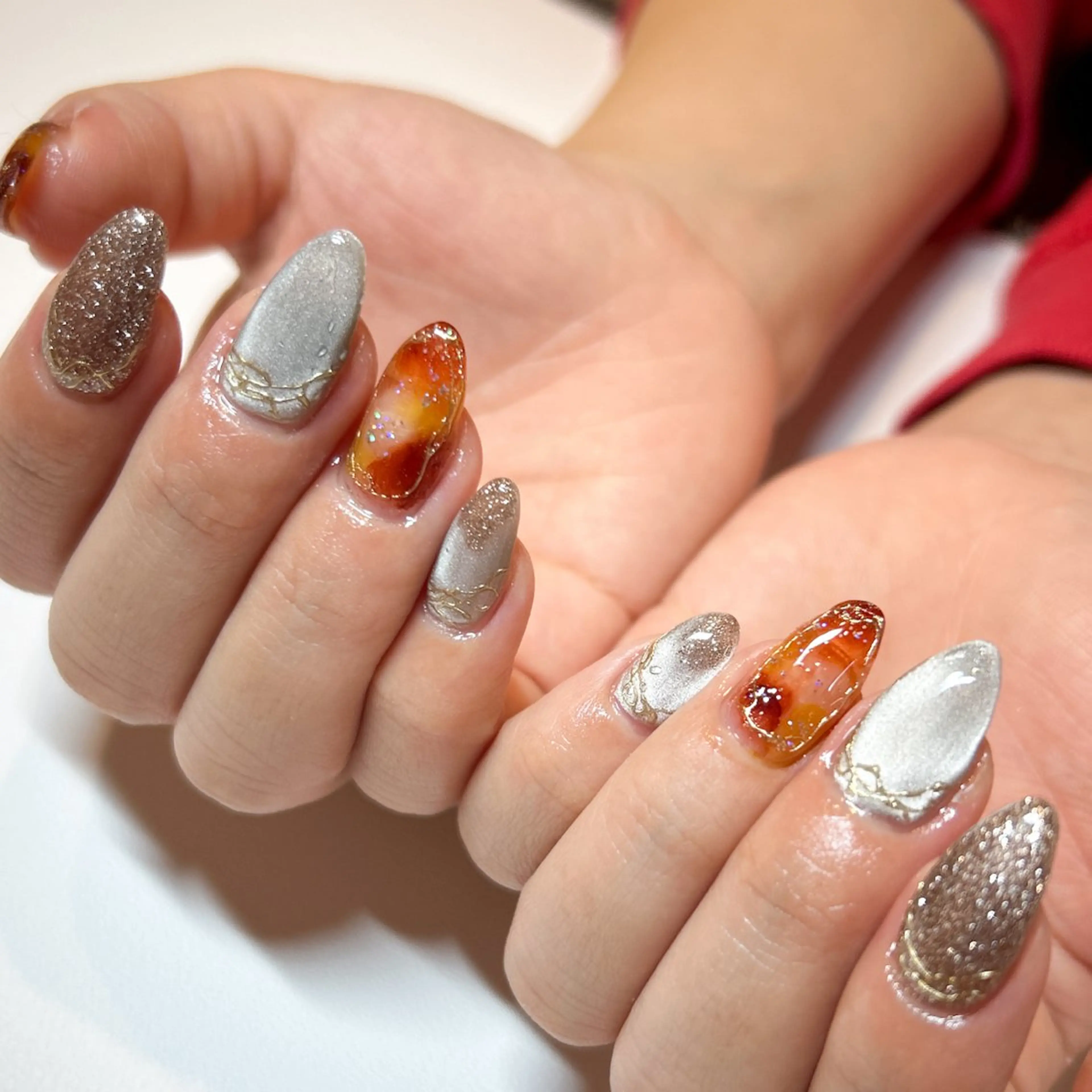 ネイル アニマル柄 フラッシュネイル フレンチネイル マグネットネイル 持ち込み ハンドネイル 頑張る女性の味方✴︎ M.i　nail ♡のネイルデザイン