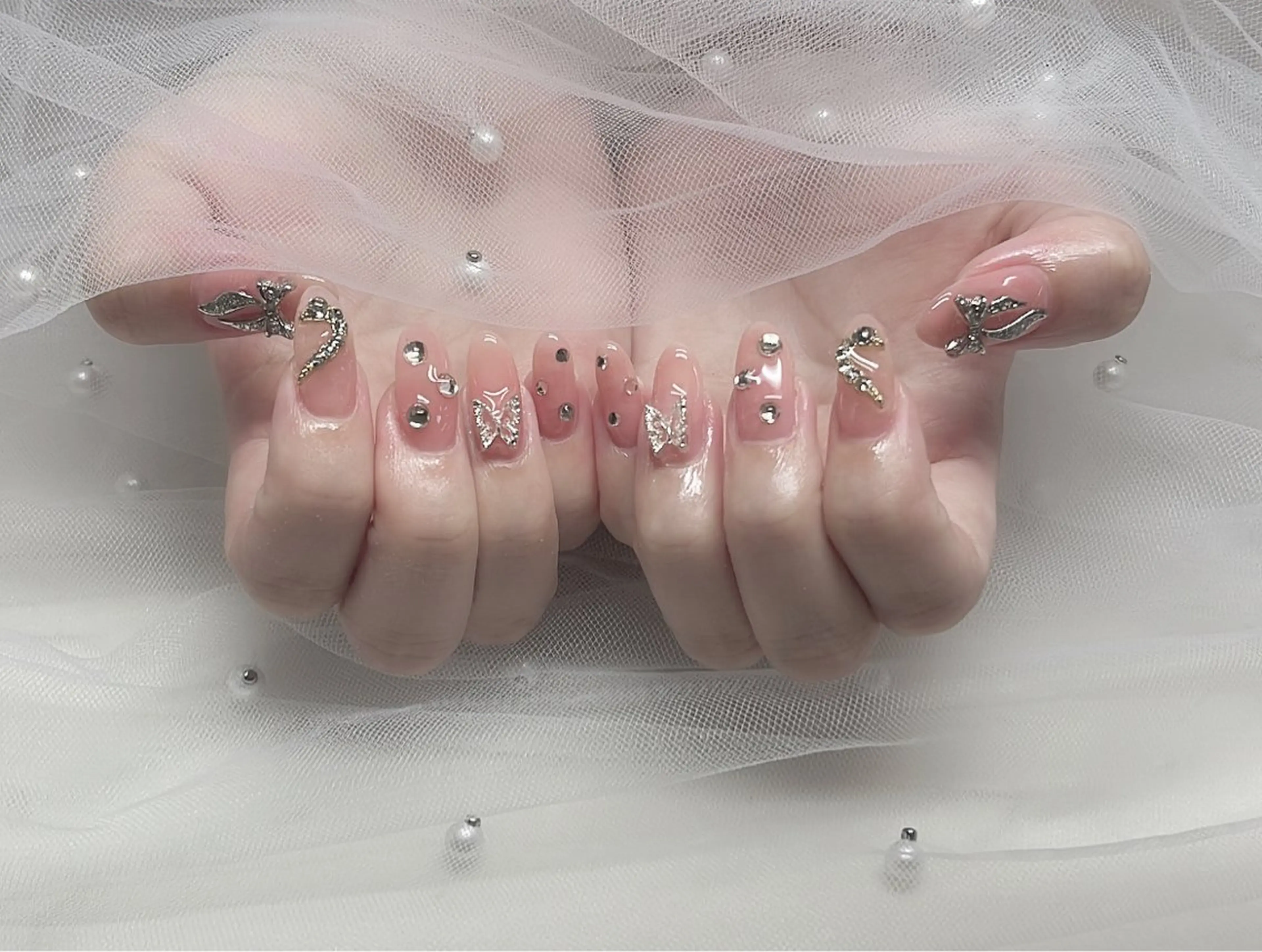 ネイル ハンドネイル KARI ネイルサロンのネイルデザイン