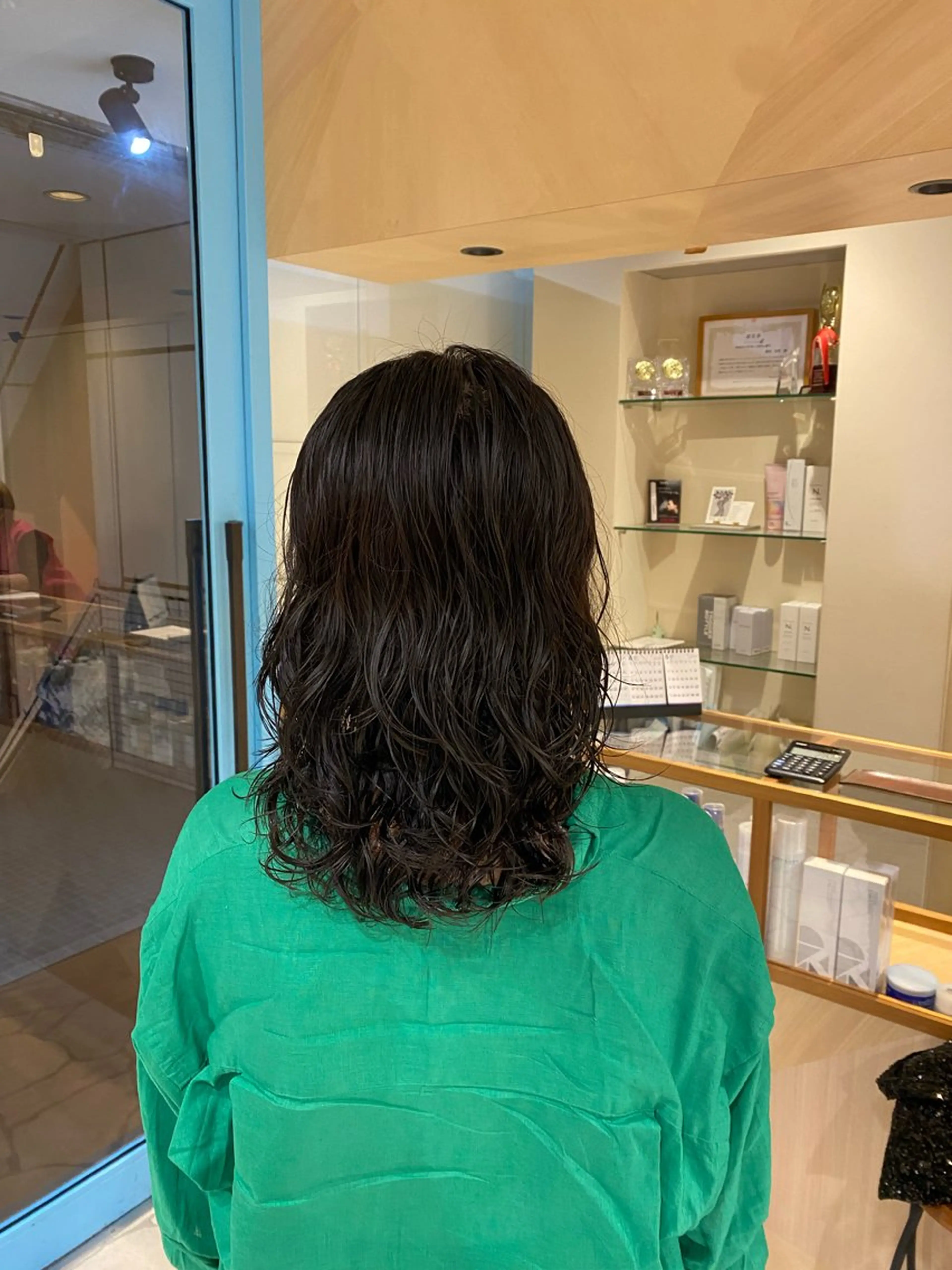 セミロング セミロングパーマ カット パーマ CYAN.矢場町店所属・三代 ゆりあのヘアスタイル