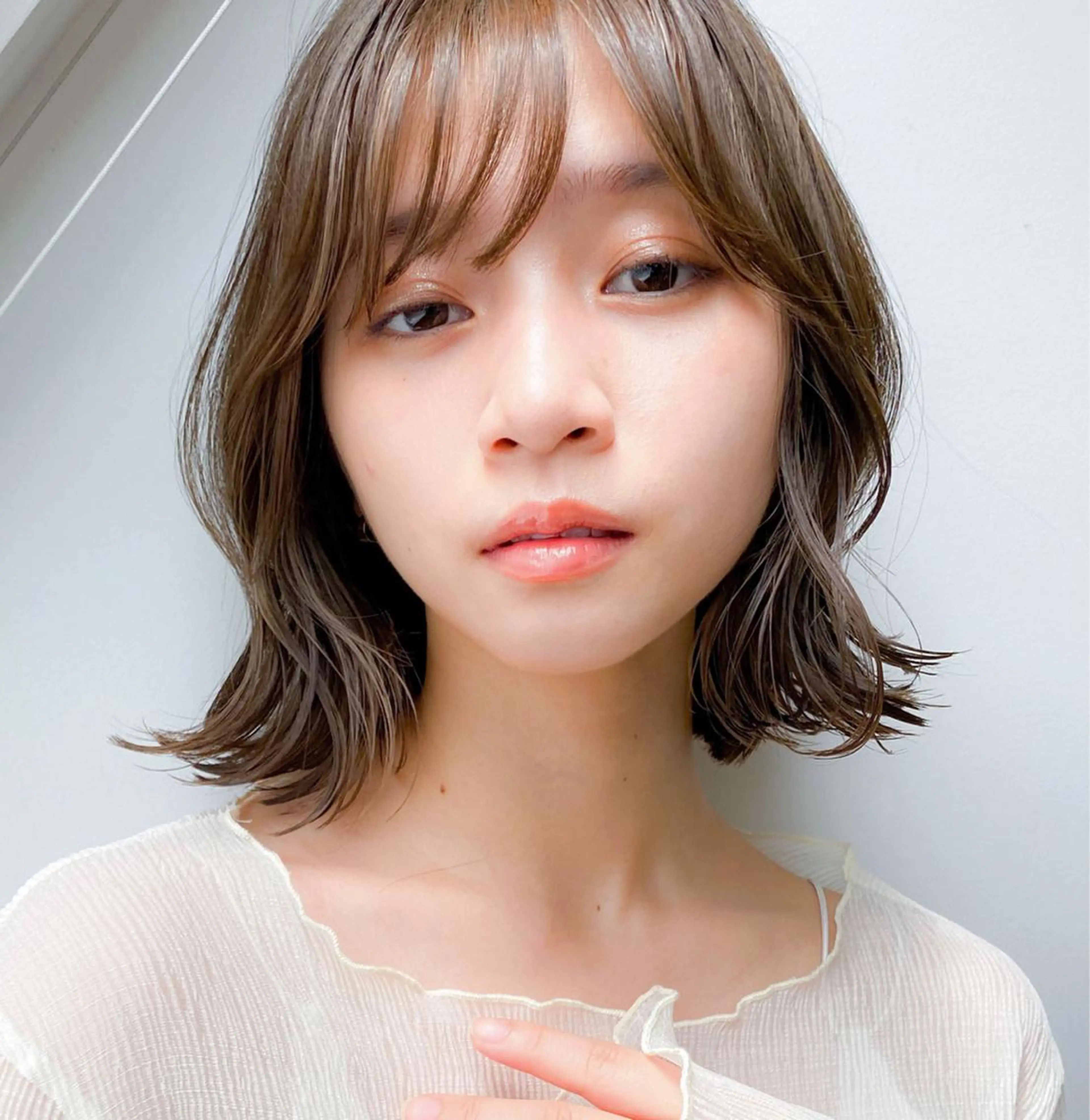 ミディアム STAR TOKYOのヘアスタイル