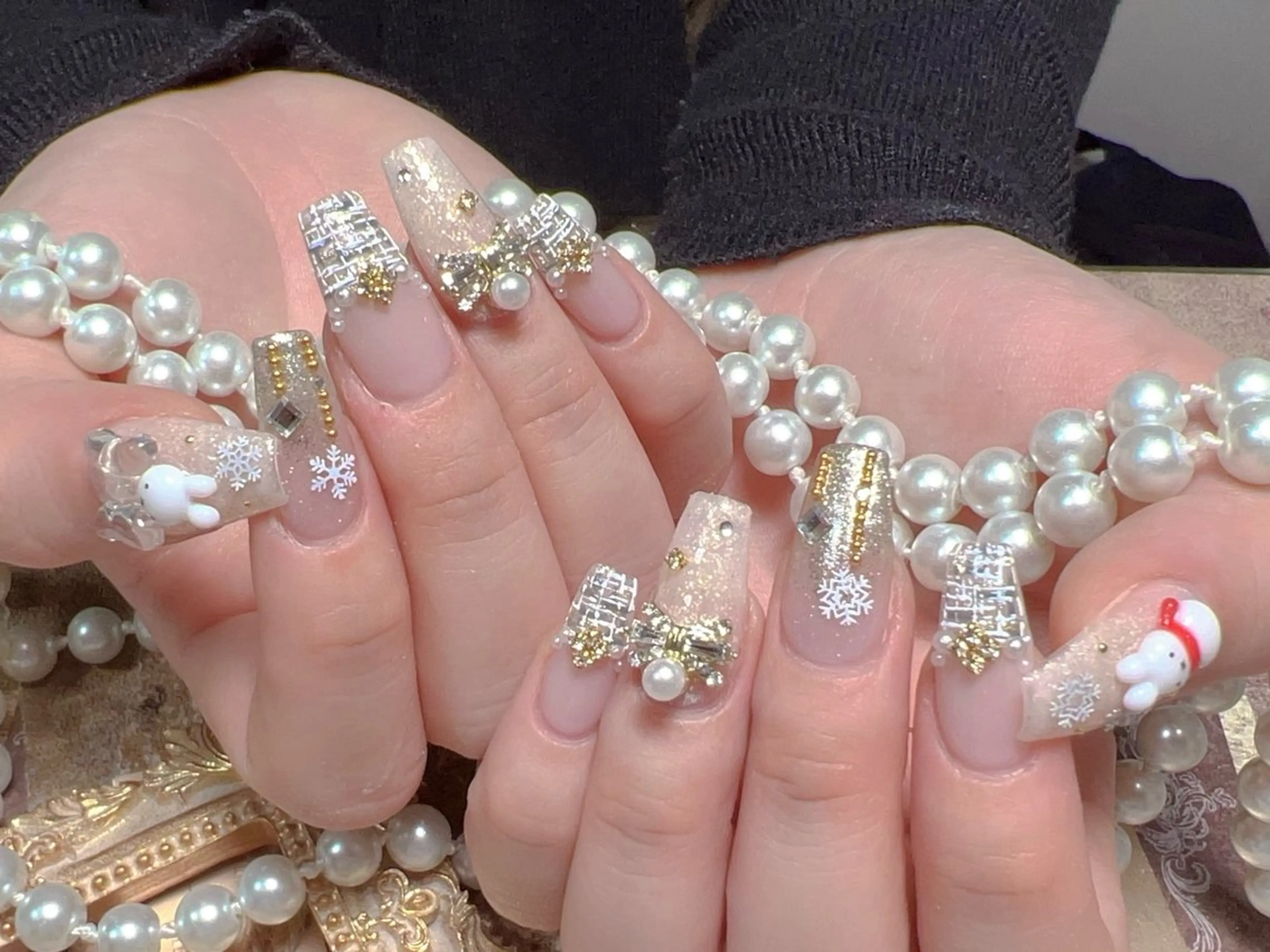 ネイル MOA NAIL所属・MoaNail🫶 Yoshiのネイルデザイン