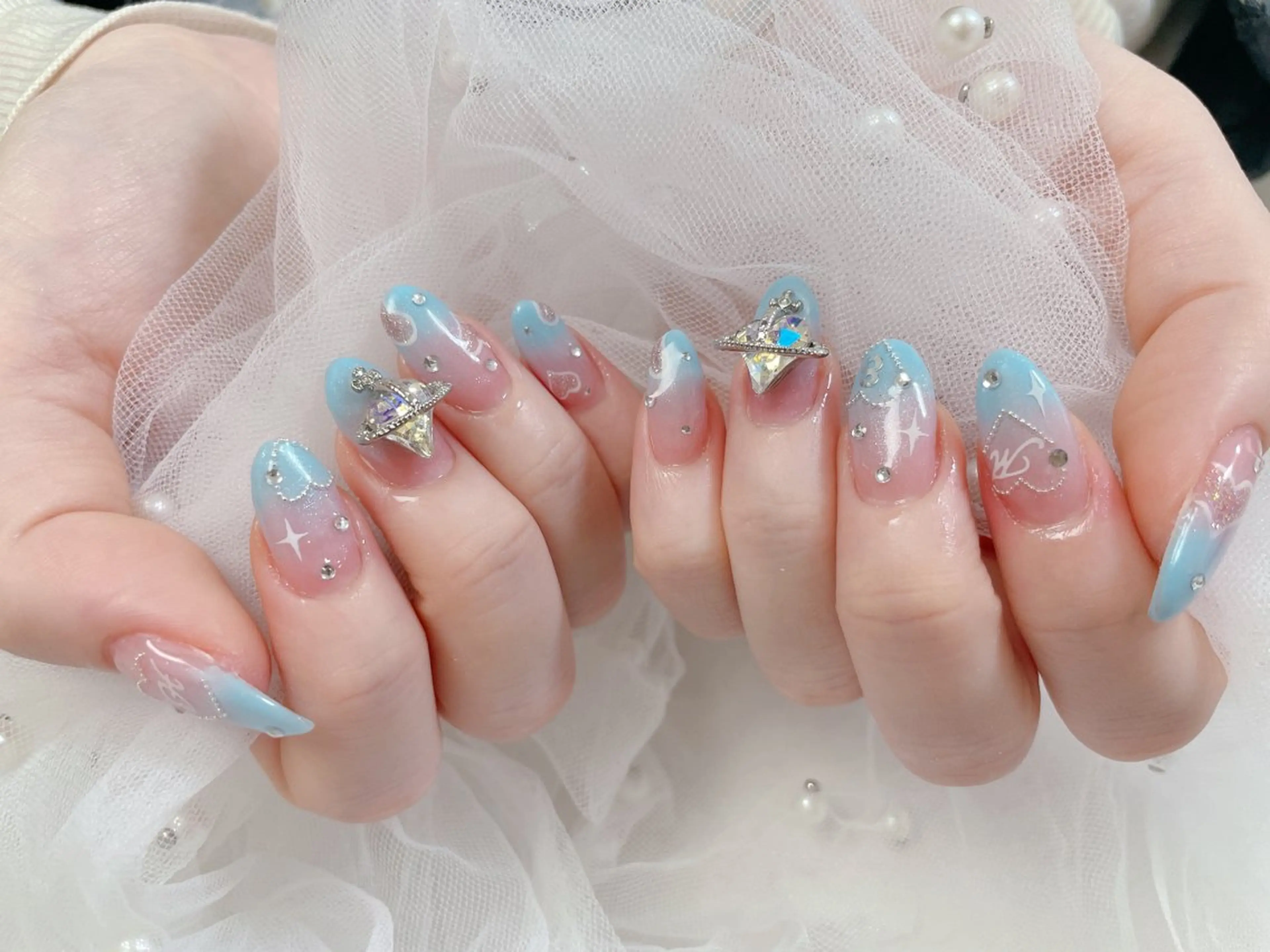 ネイル ハンドネイル ネイルサロンエクラ 🫧Shizukaのネイルデザイン