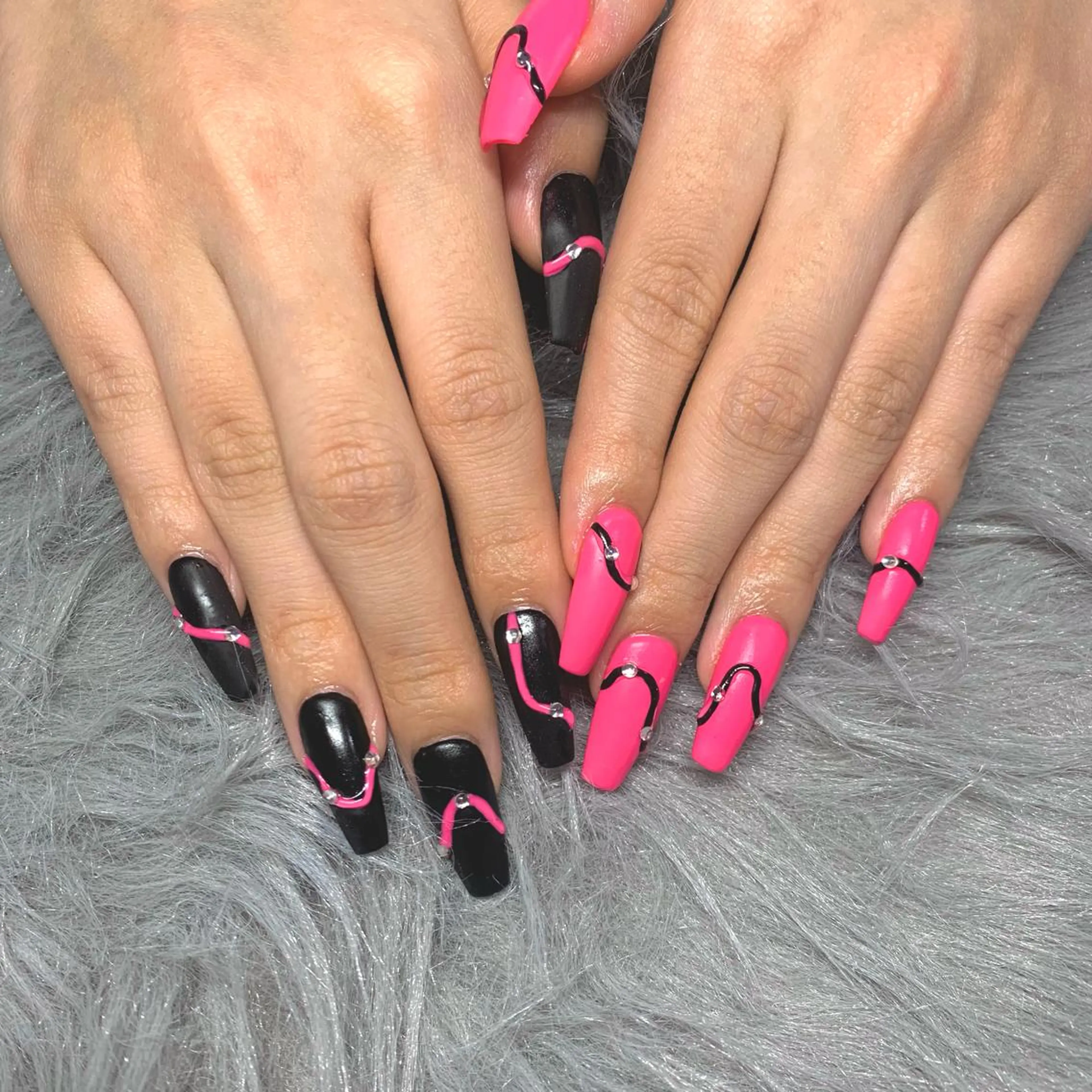 ネイル élu by Noriko 前原のネイルデザイン