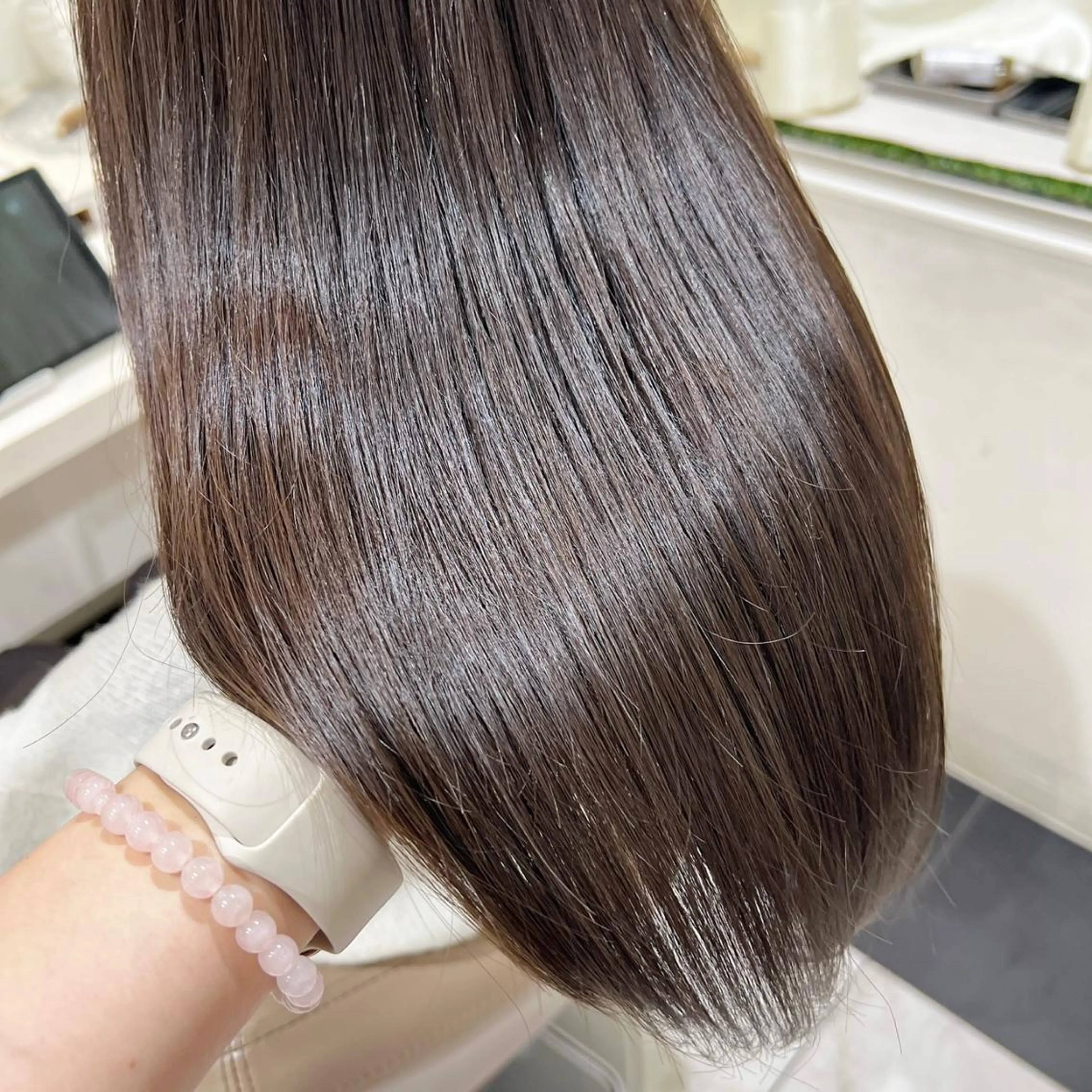 セミロング ケアカラー 髪質改善 カット ヘアカラー トリートメント 三箇島 陽香のヘアスタイル