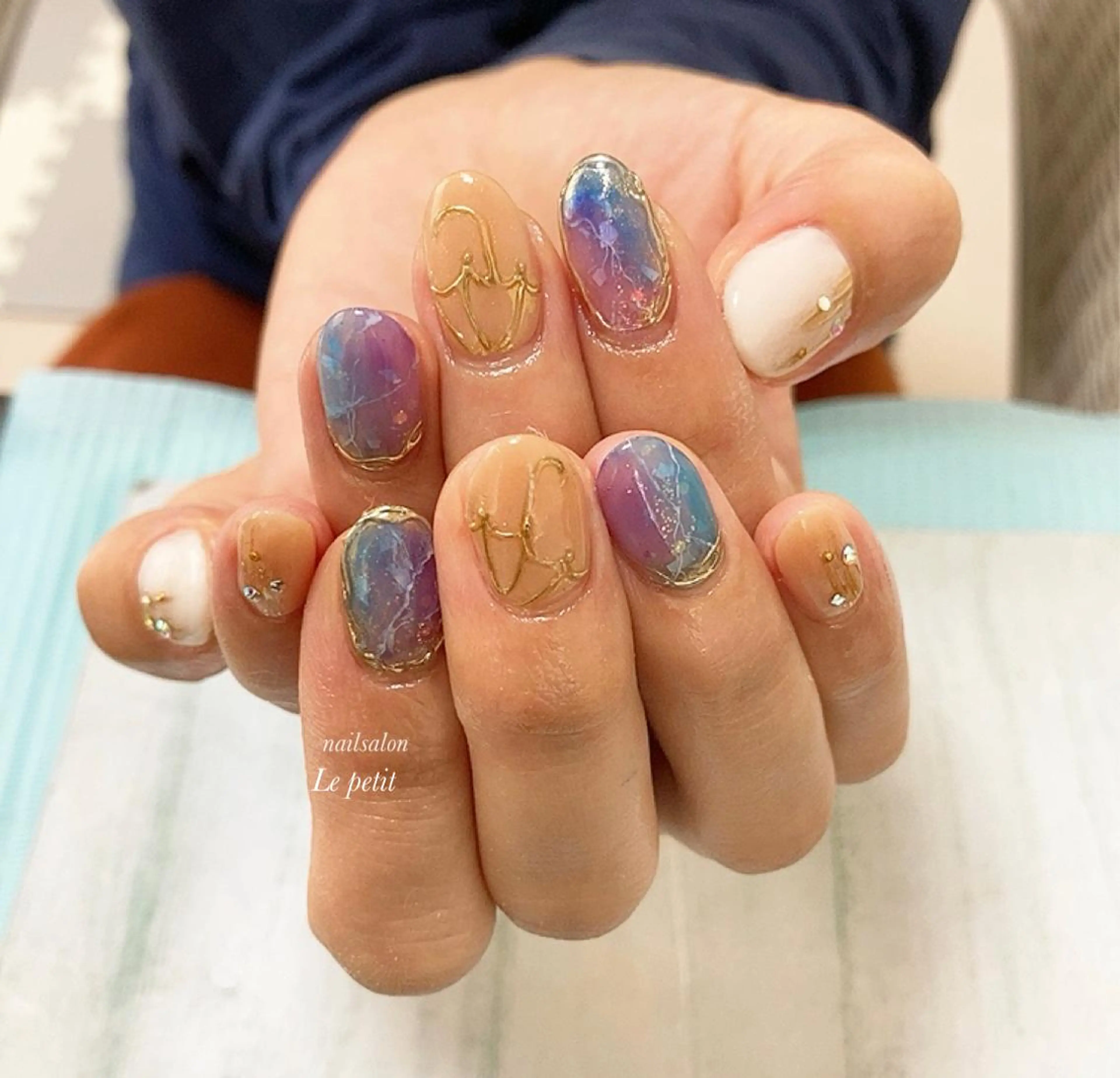 ネイル 石野 広佳のネイルデザイン