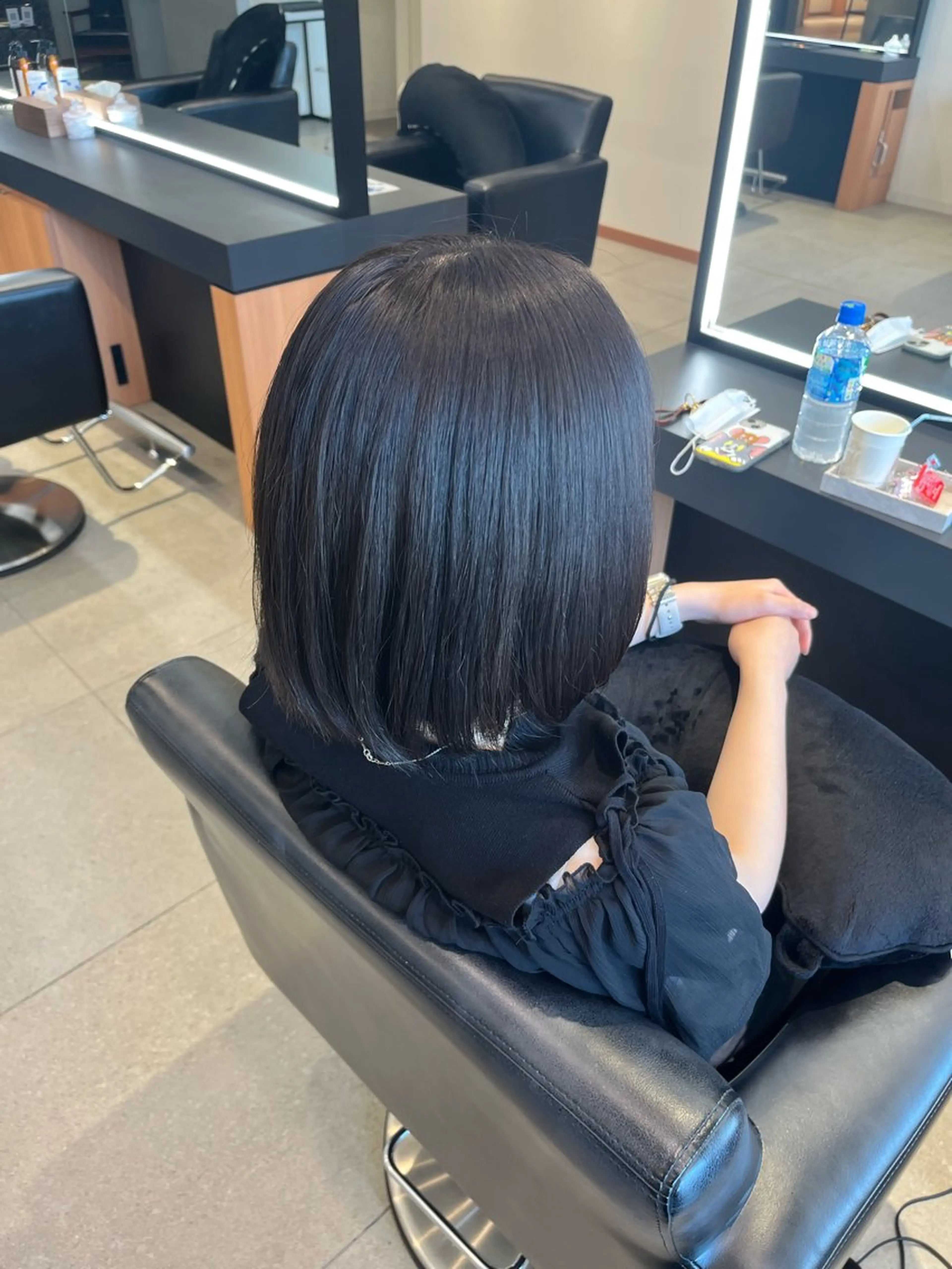 ショート カラー 黒髪 ERII /伏見・栄 カットモデル募集中!のヘアスタイル