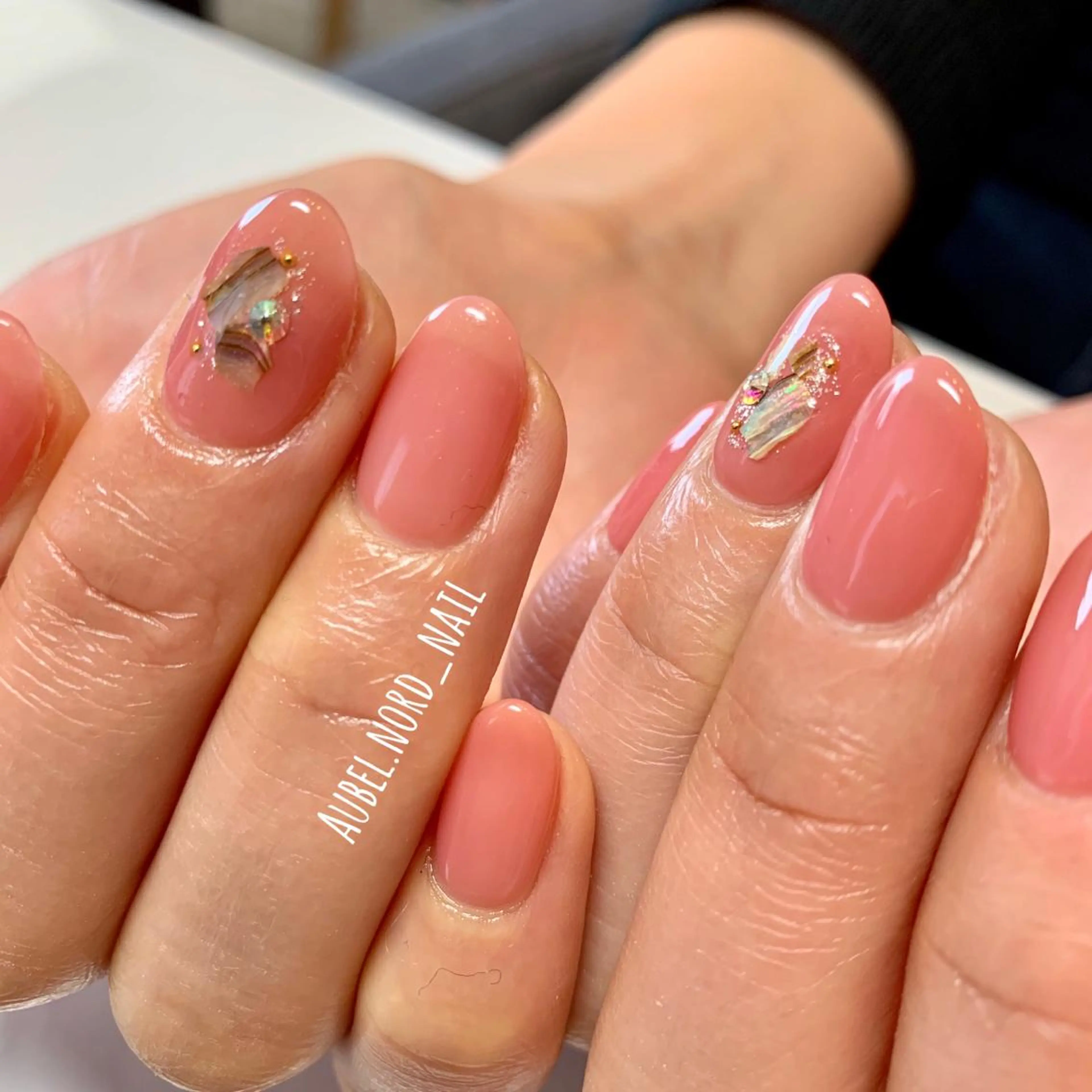 ネイル Aubel.nord_nail所属・Aubel.nord オーベルノールのネイルデザイン