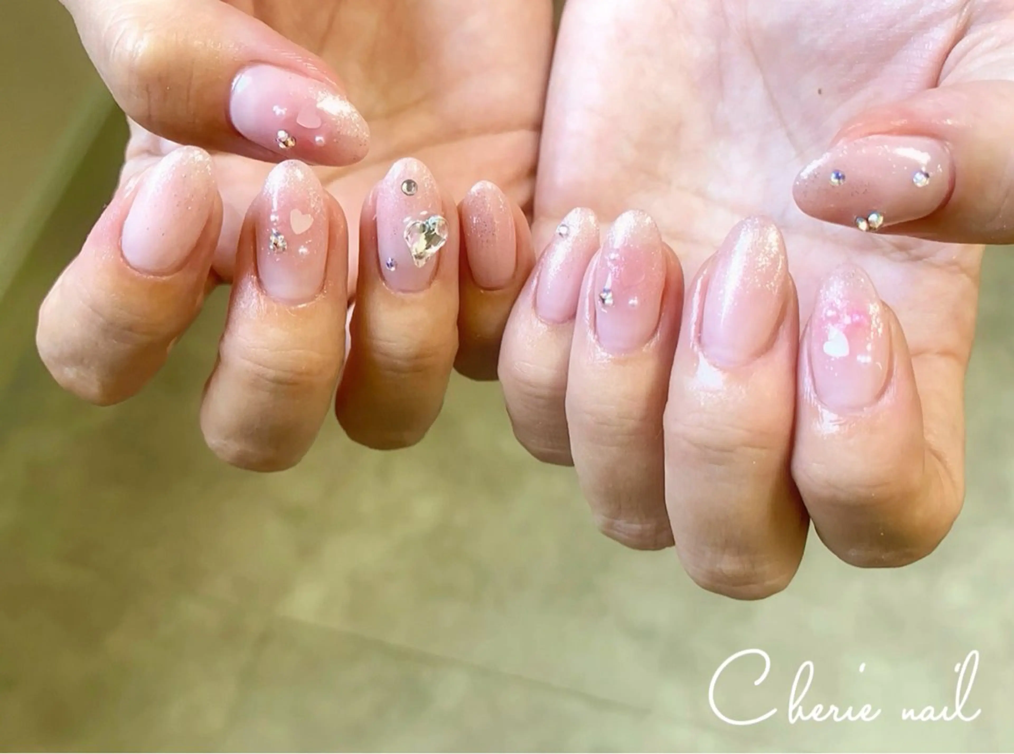 ネイル チークネイル ジェルネイル ハート ワンホンネイル ハンドネイル Cherienail yunaのネイルデザイン