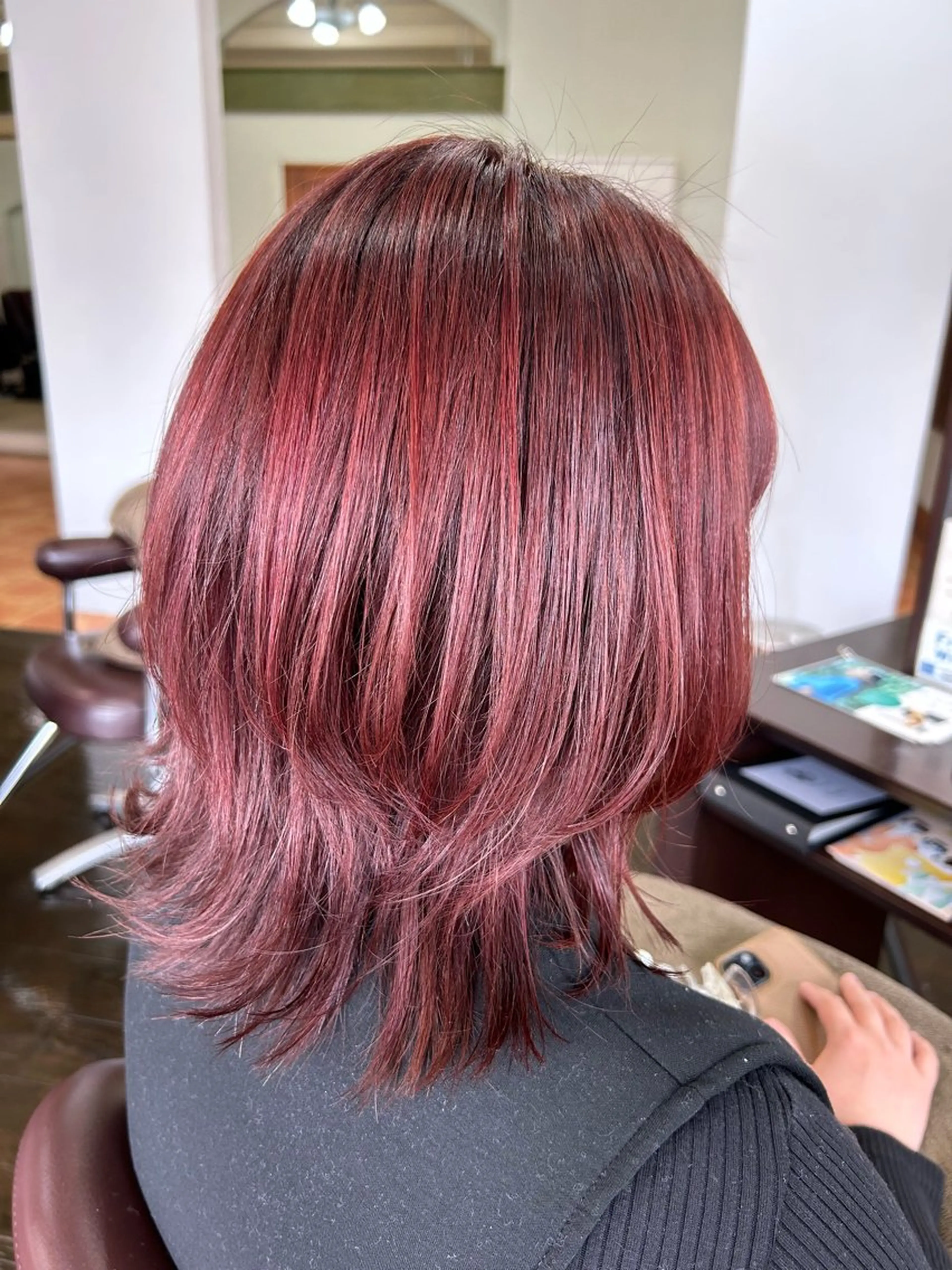 カラー カシス 坂本 瑞季 🤍 髪質改善のヘアスタイル