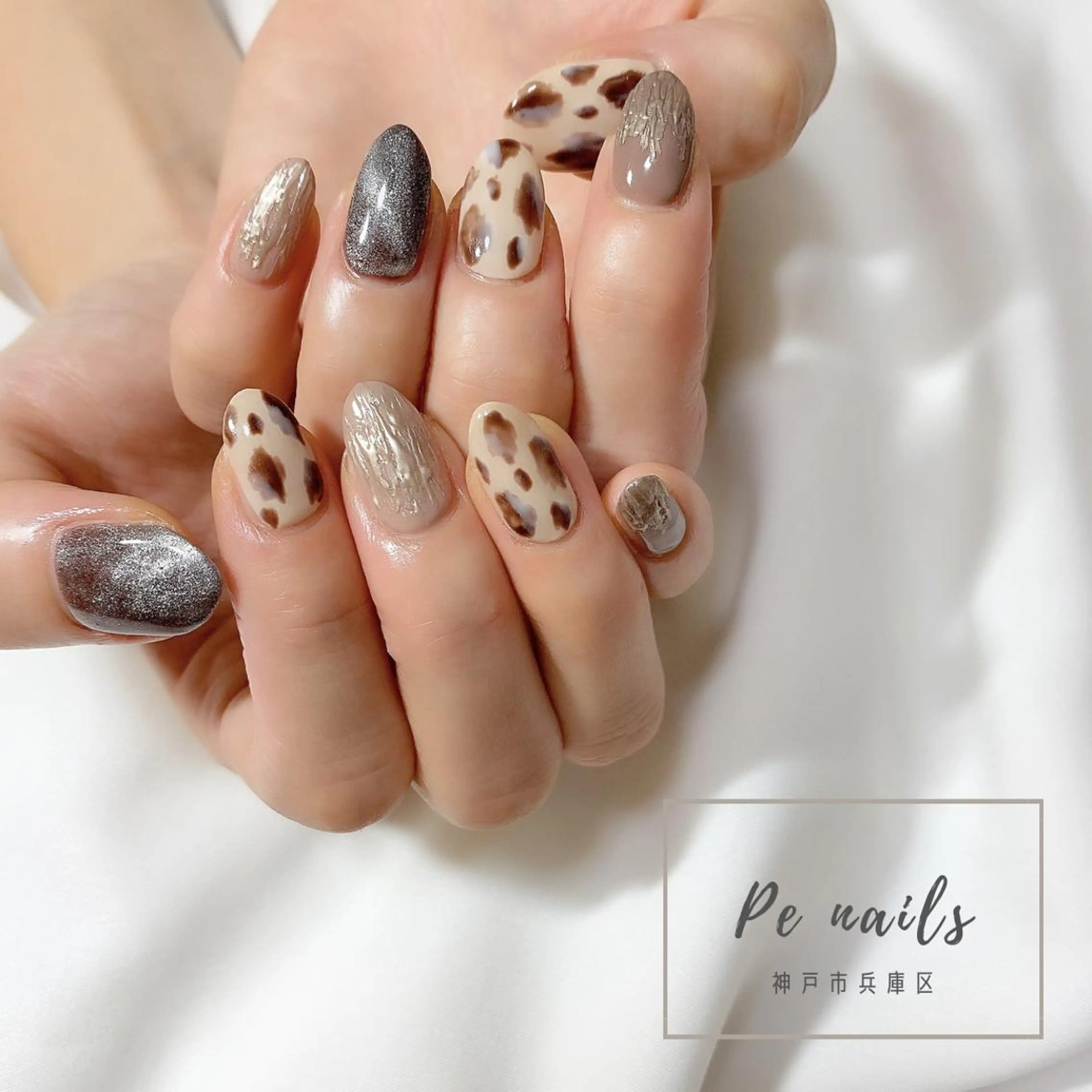 ネイル 神戸駅ネイルサロン PE NAILSのネイルデザイン