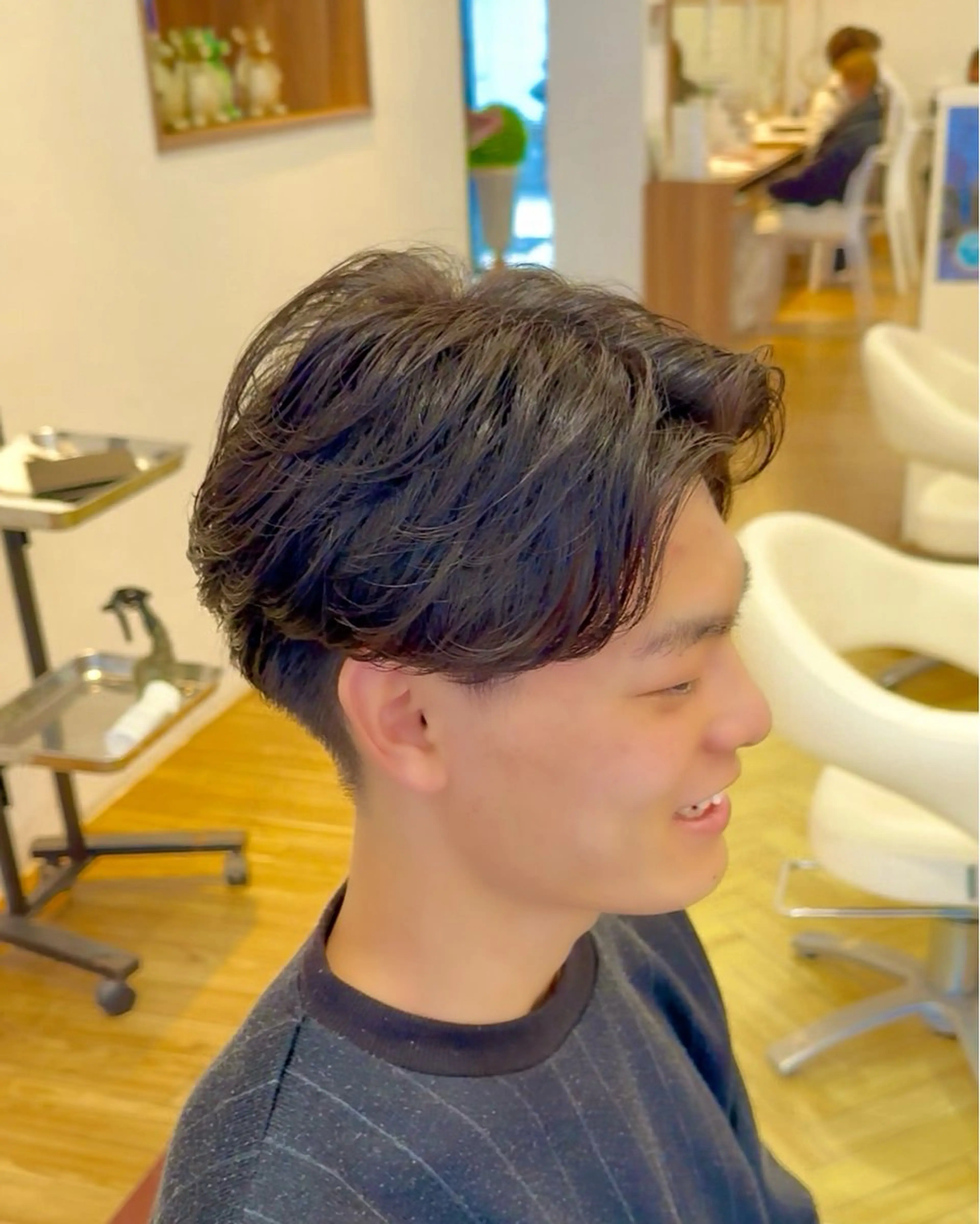 パーマ メンズ マッシュ メンズパーマ ニュアンスパーマ カット パーマ 川地 由麿のヘアスタイル