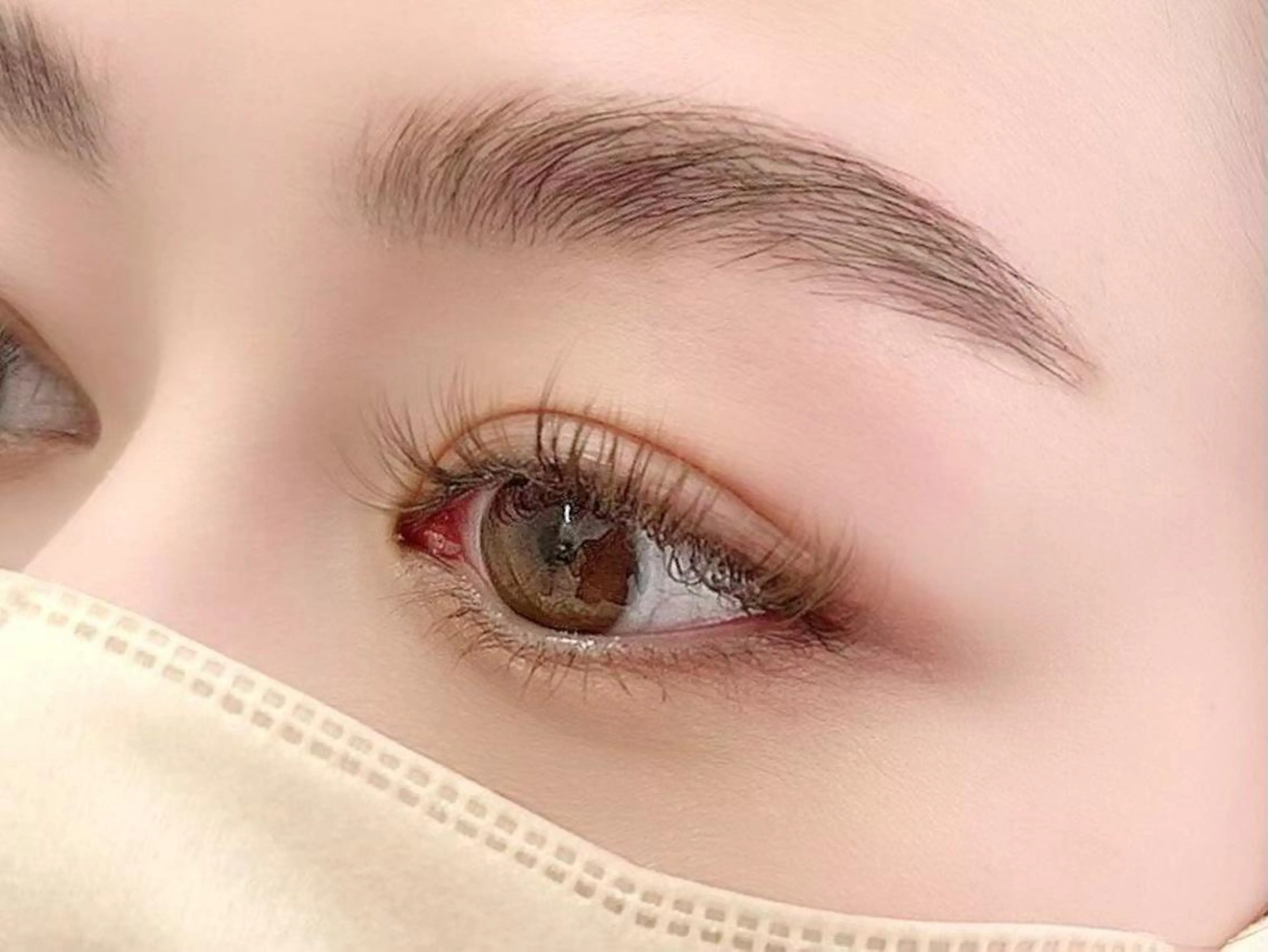 アイブロウ エクレア京橋店所属・朝倉 真梨子のマツエク・マツパデザイン