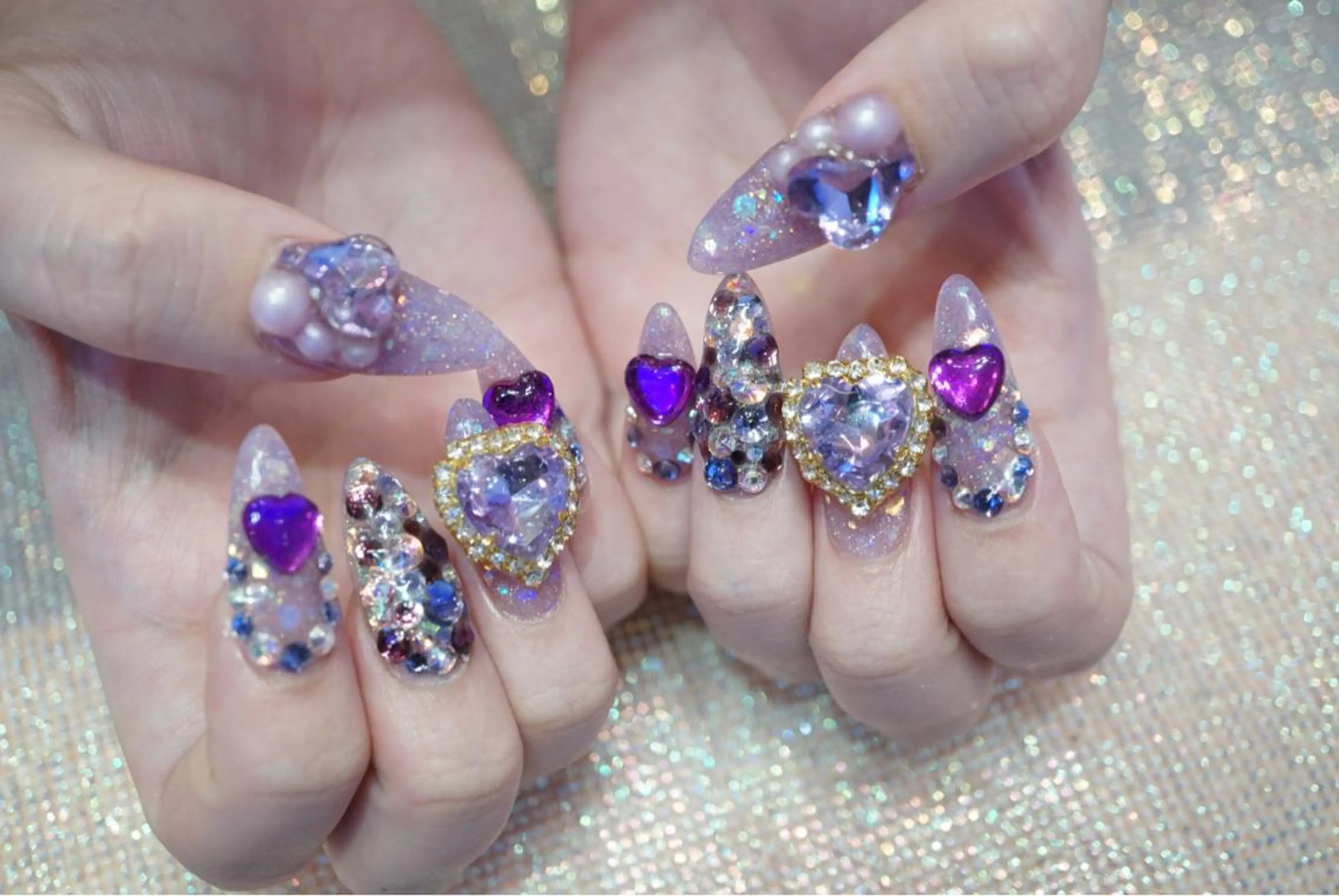 ネイル ストーンネイル Rire_eye+beauty_nail所属・Rire_ nail_yukiのネイルデザイン