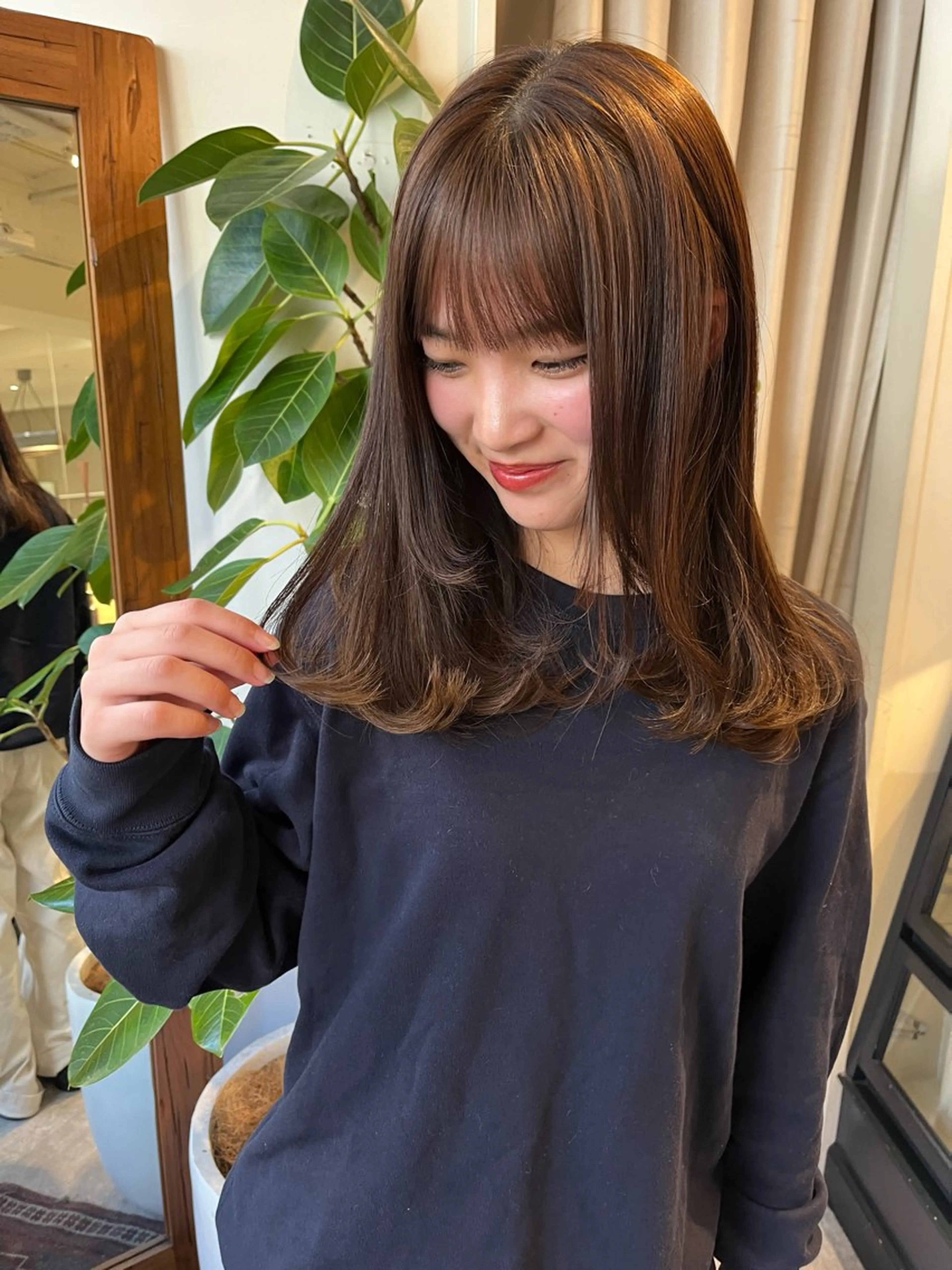 セミロング SIKI yuuna レイヤーカット🪽のヘアスタイル