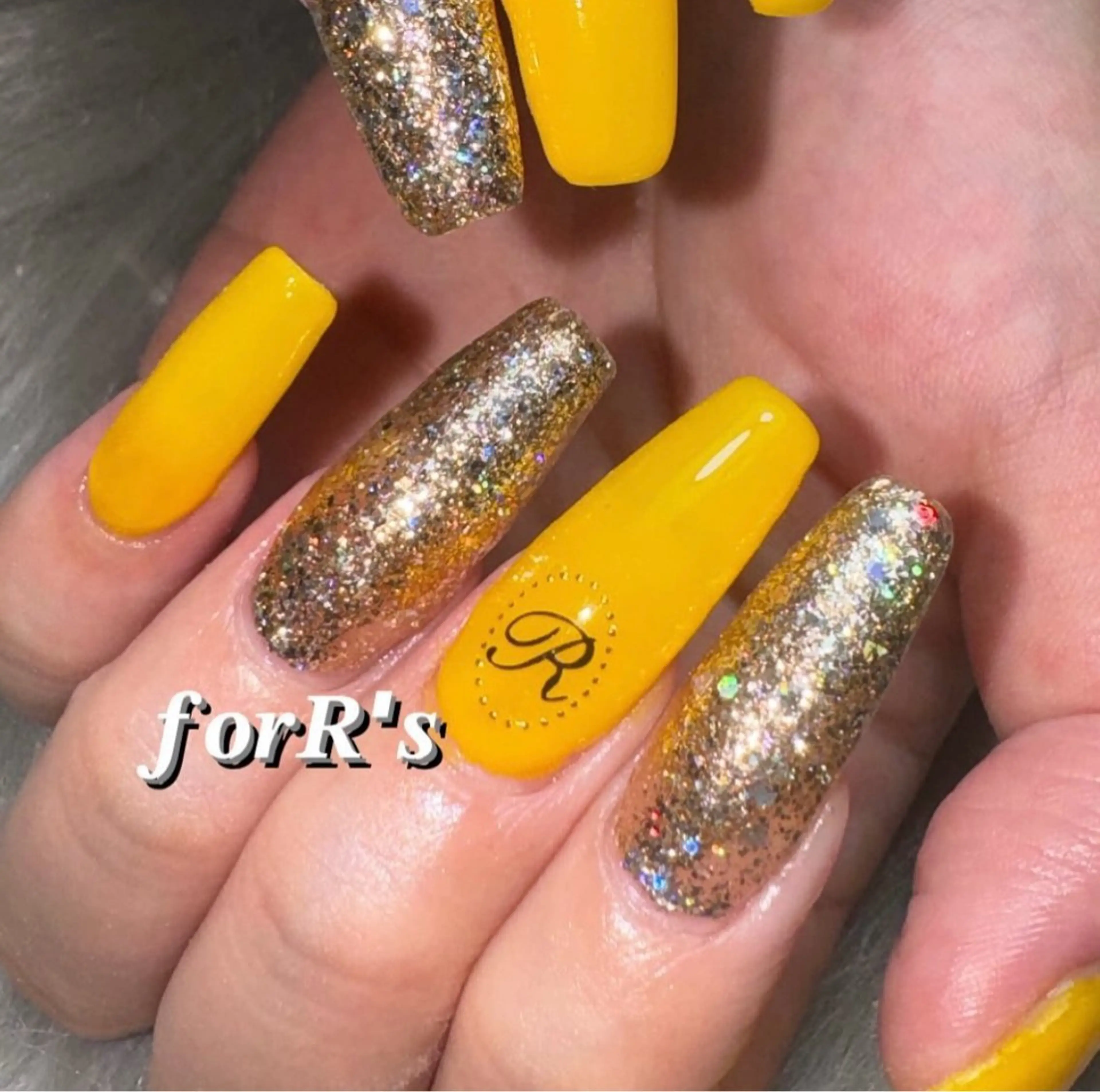 ロング forR's AIKAのネイルデザイン